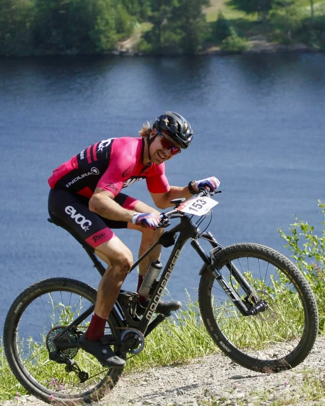 Nelj&auml;n kuukauden p&auml;&auml;st&auml; menn&auml;&auml;n!☀🚴Kun ilmoittaudut mukaan viimeist&auml;&auml;n sunnuntaina 1.3., p&auml;&auml;set mukaan edullisemmalla hinnalla. Tahkolla tavataan!🔥