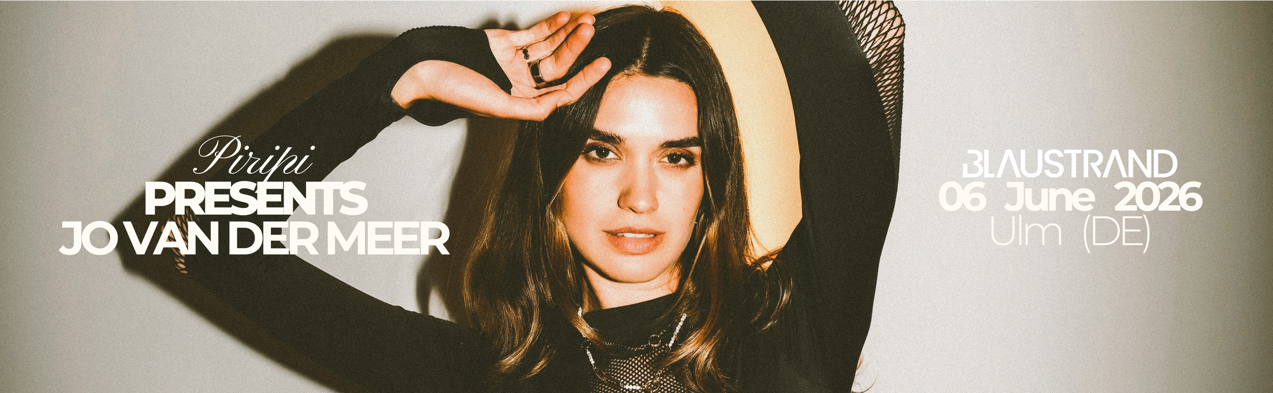 PIRIPI PRESENTS JO VAN DER MEER