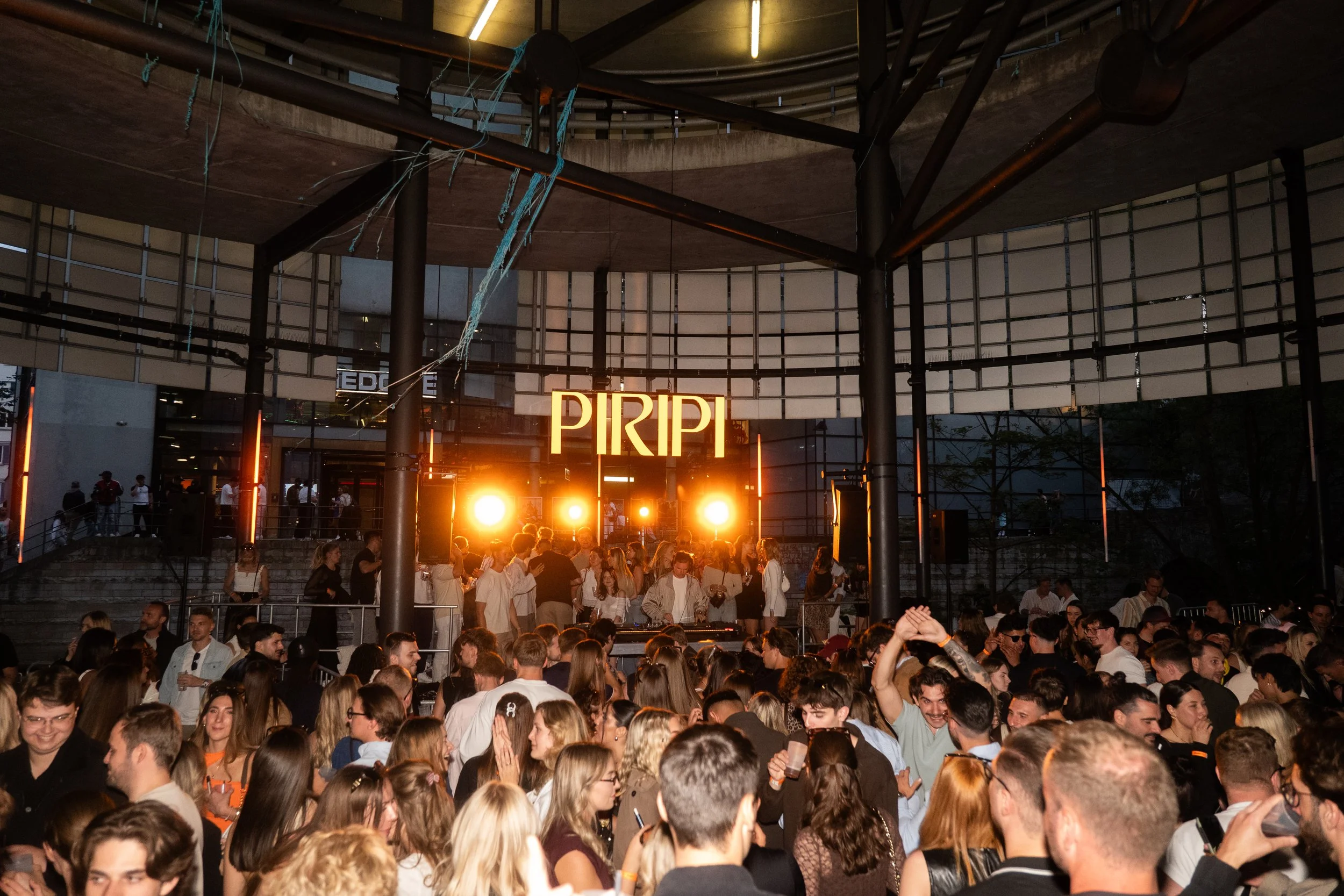 BLAUSTRAND X PIRIPI 06.06.26 - 20.jpg