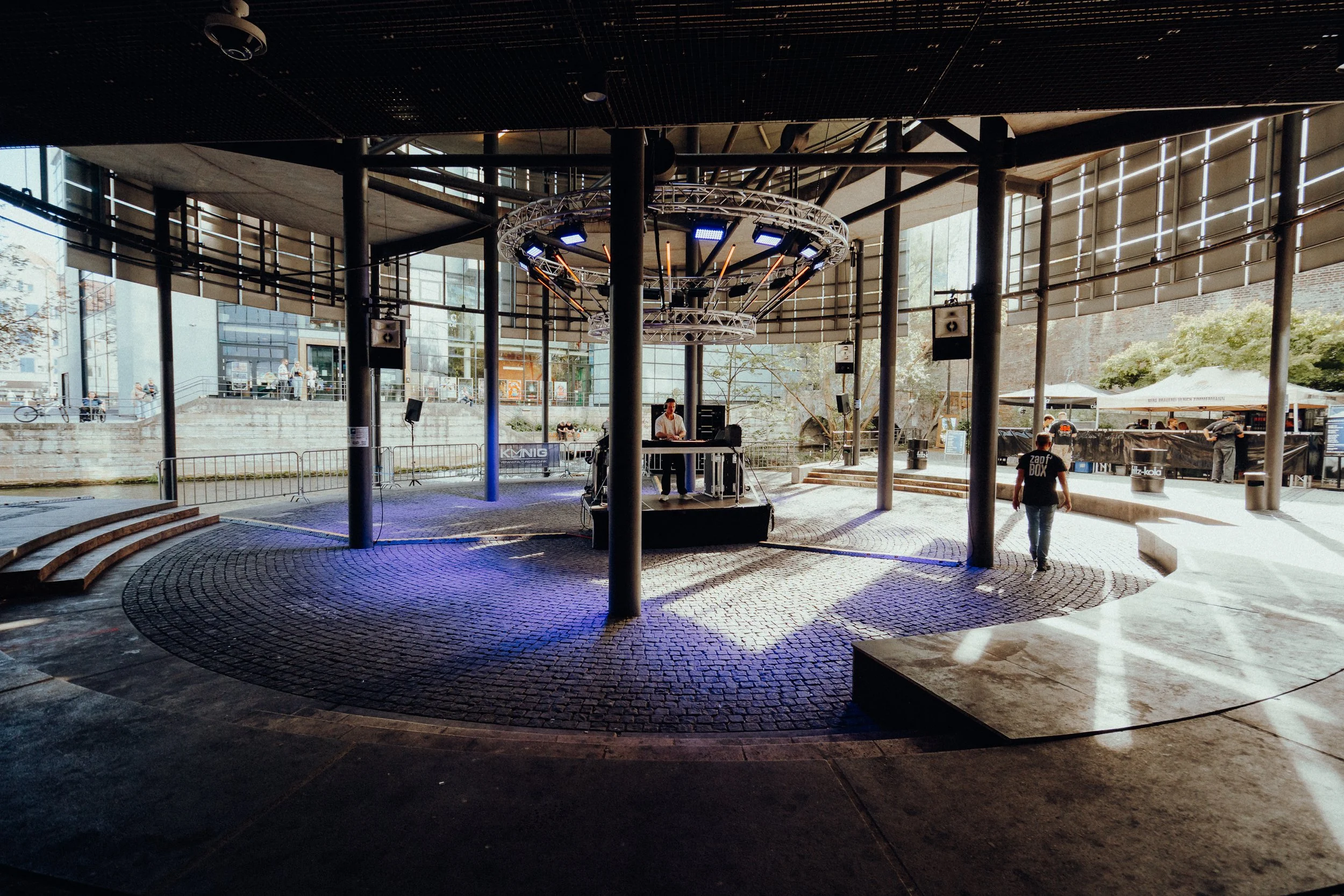 Blaustrand presents Johannes Schuster - 1.jpg