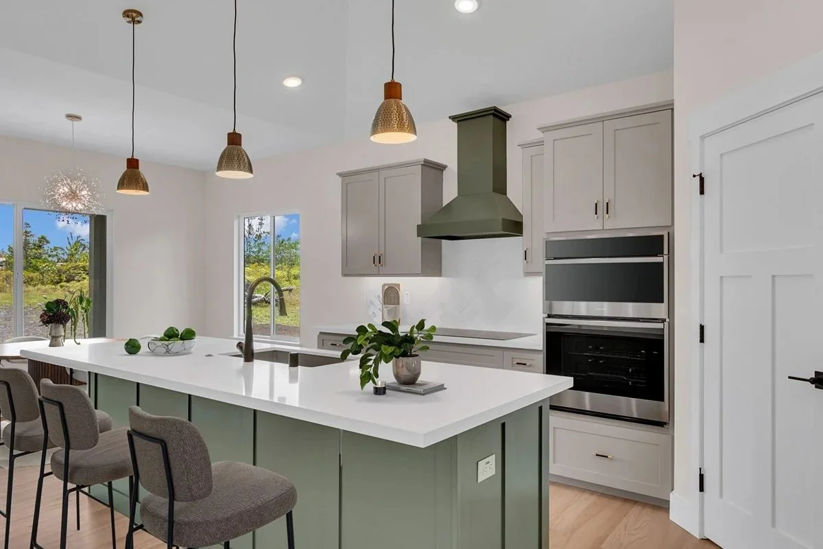 Hawaiian Paradise Park - Modern Kitchen and Pantry in Newly Constructed Home