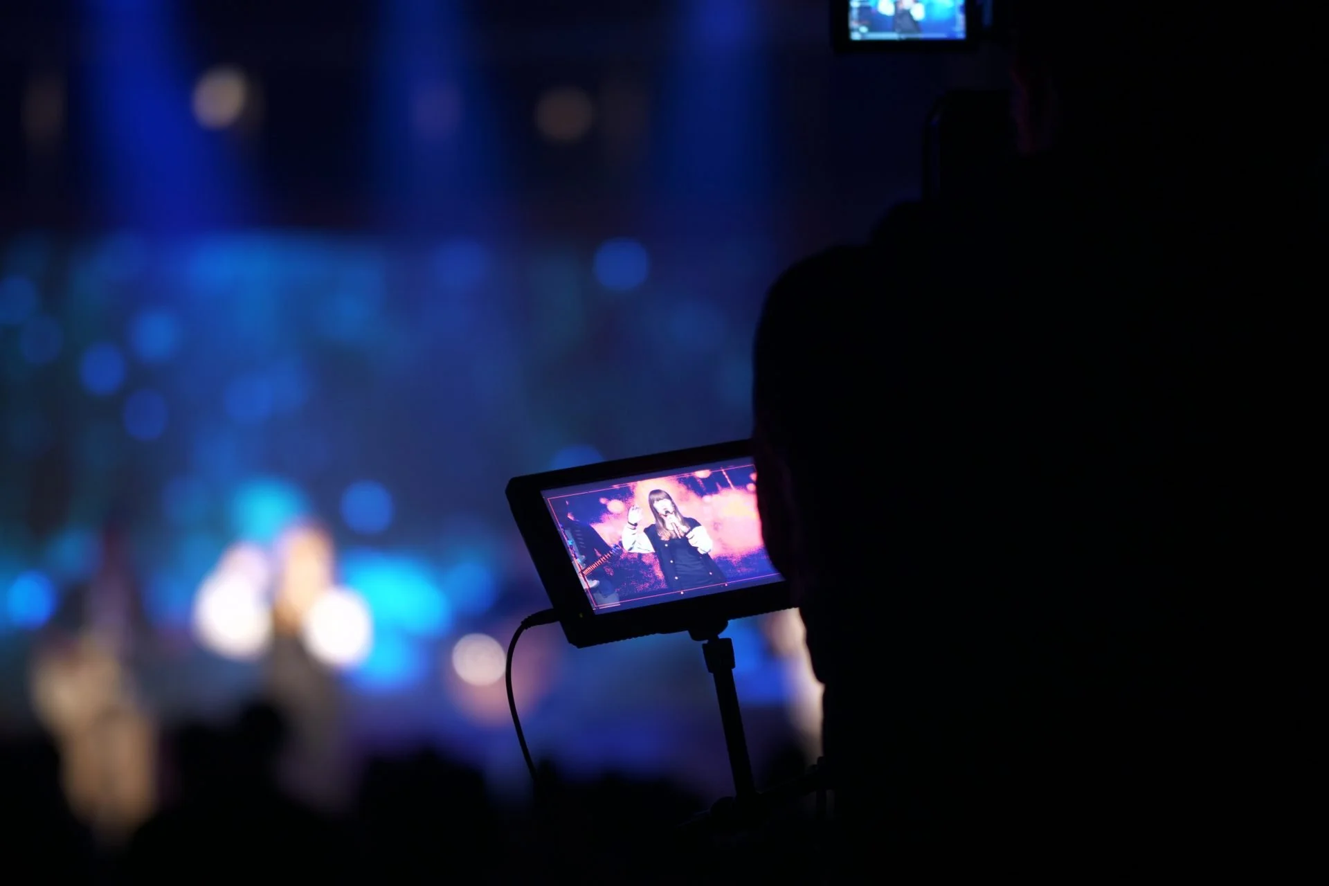 Service Media