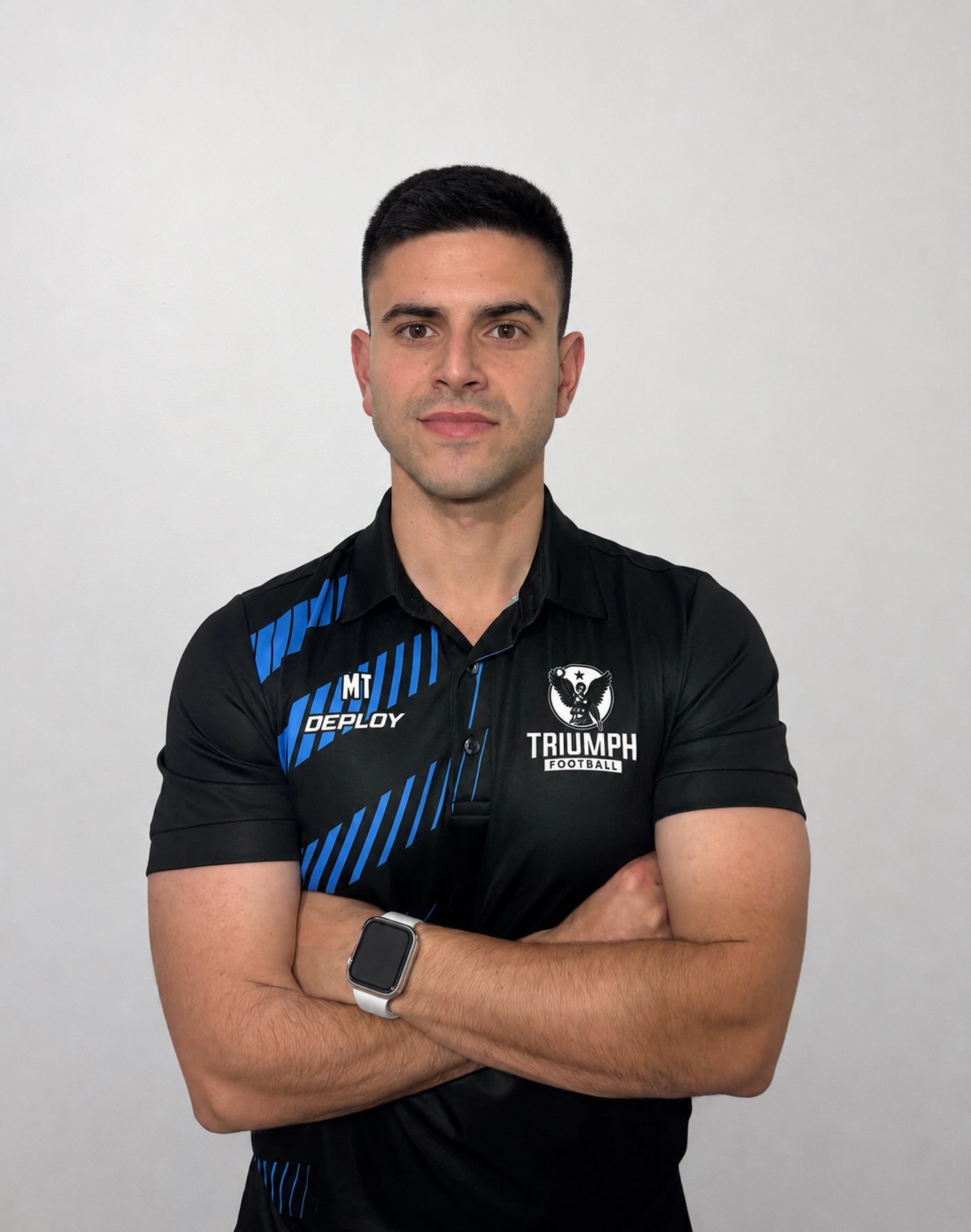 📋 Meet the Founder: Marino Trimboli
The Driving Force Behind Triumph Football ⚽

Meet Marino, our Founder, Head Coach, and Program Director! As a secondary PDHPE teacher and qualified coach, he brings a powerful blend of competitive playing experien