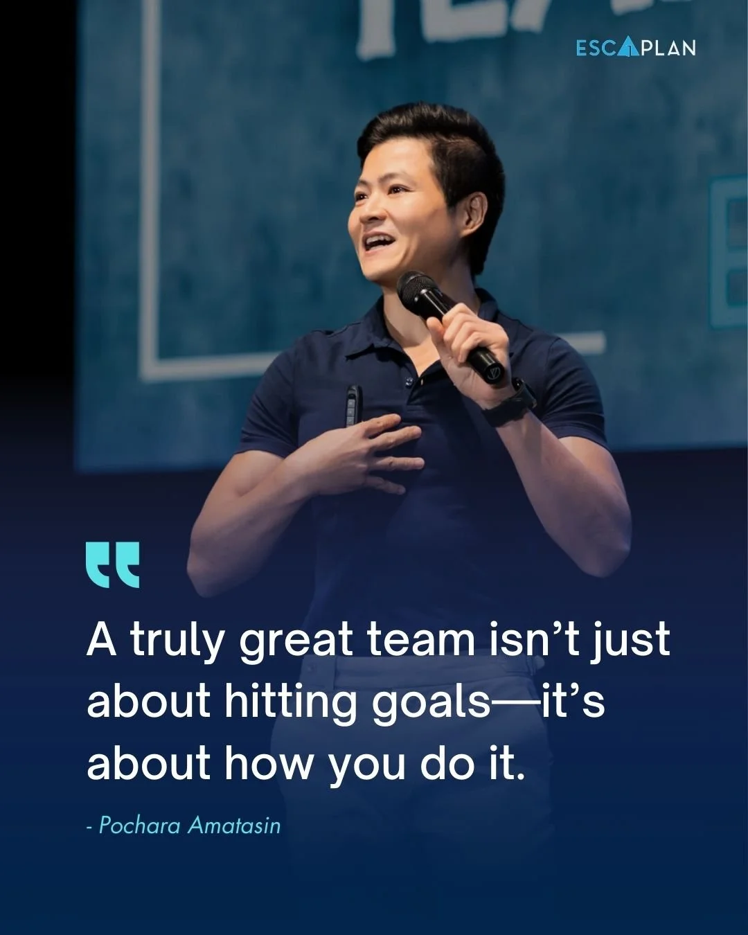 A woman giving a presentation with a microphone, standing in front of a screen with the ES CAPLAN logo, with a quote about teamwork by Pochara Amatasin.