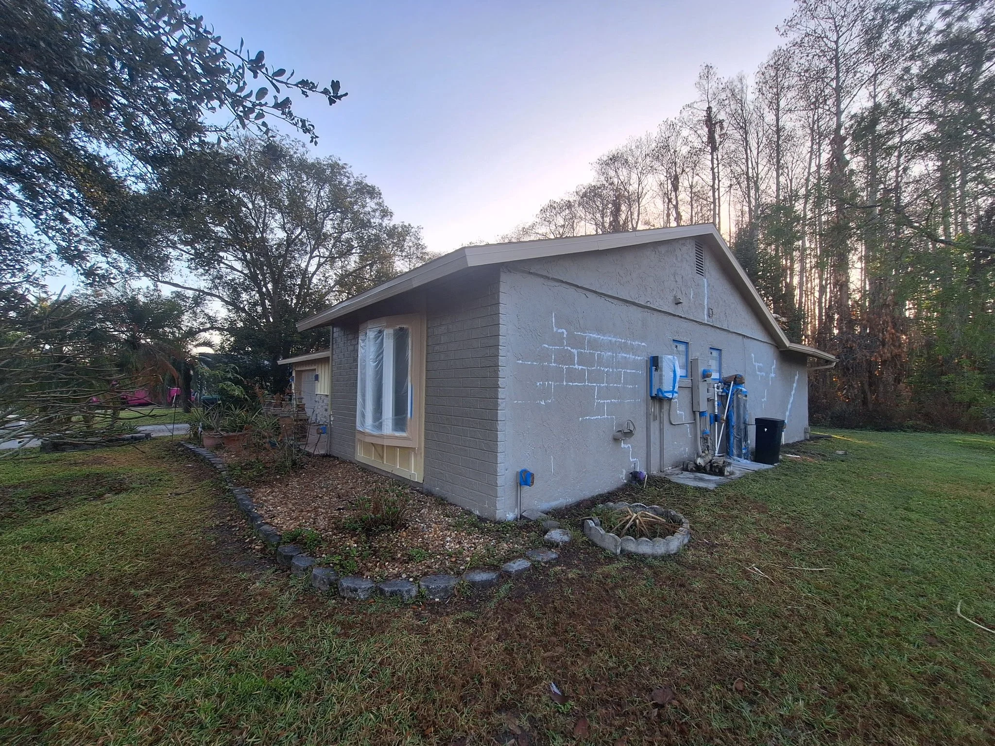 Side back view repairs, white lines exterior on International Drive, Florida.