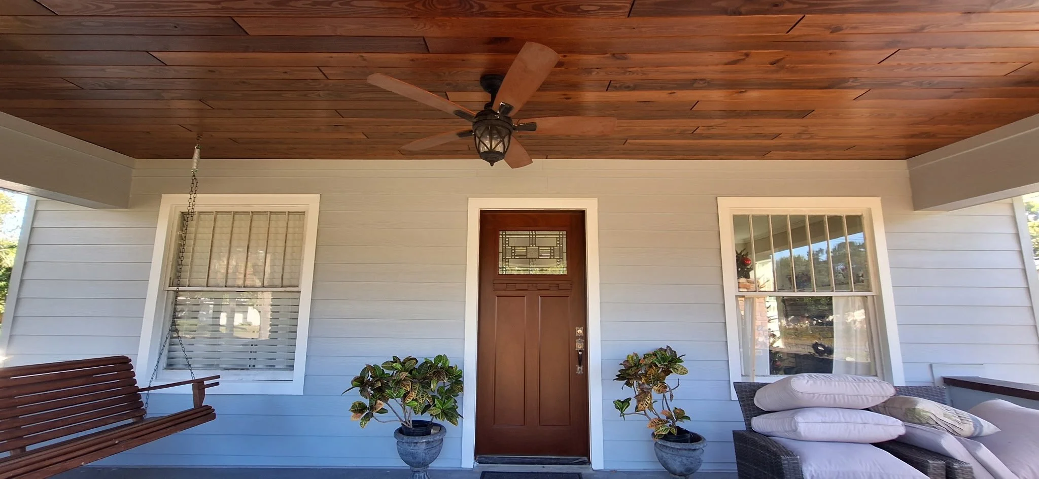 Side exterior of Orlando FL home after professional exterior painting services