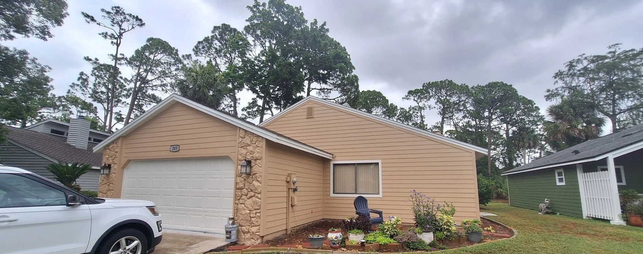 Garage Front - South Daytona