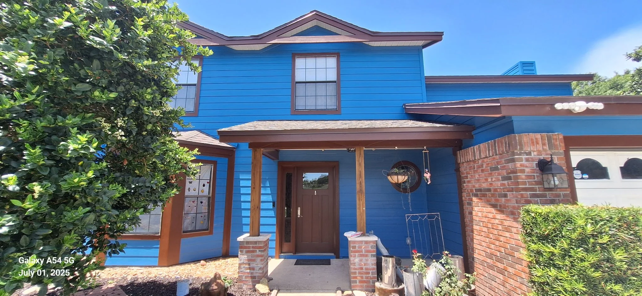Welcome to The Blue Haven: A Sherwin-Williams Masterpiece in Orlando