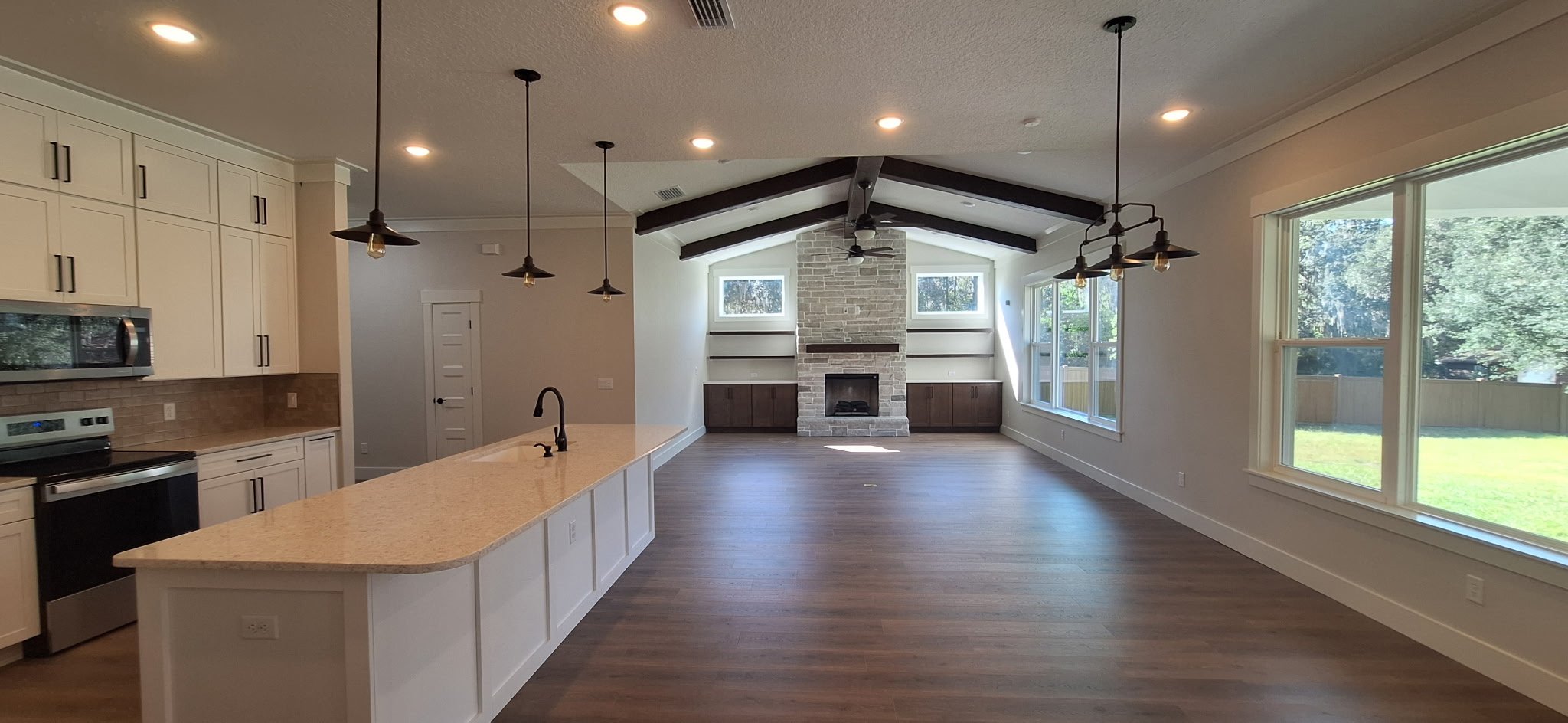 Sanford interior modern, natural and light