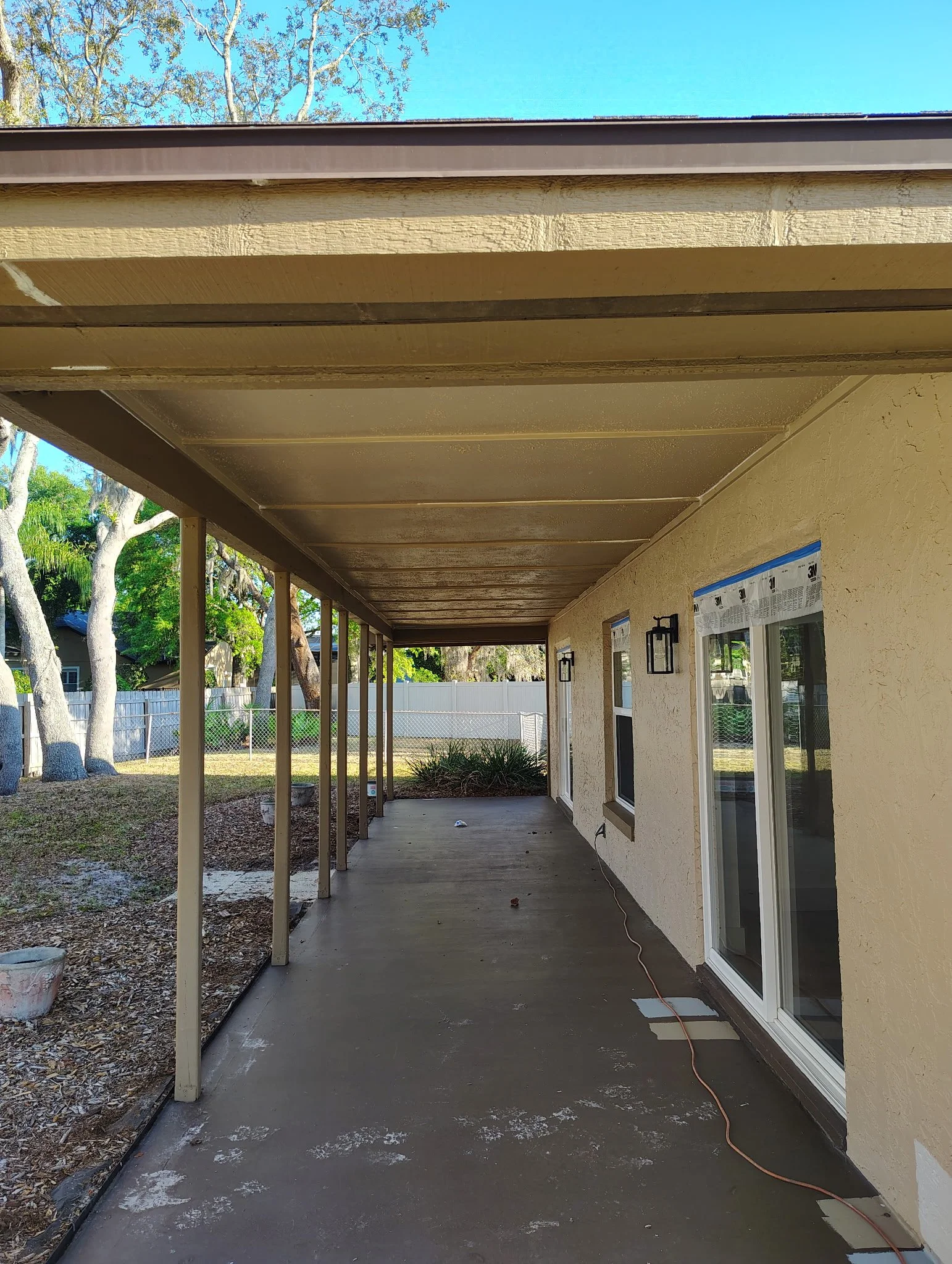 Covered Patio (Angle View) - Winter Park
