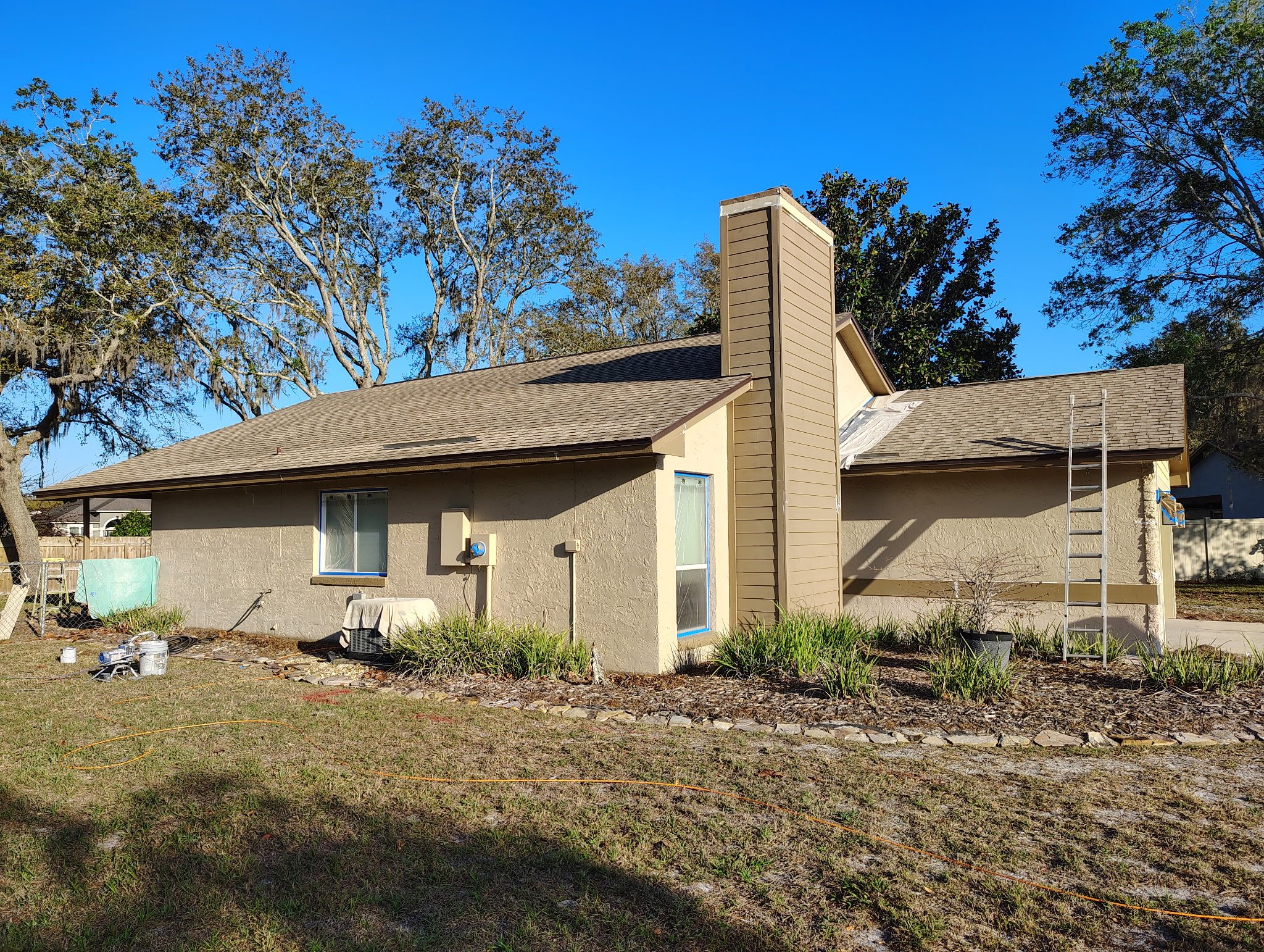 Side View &amp; Chimney - Winter Park