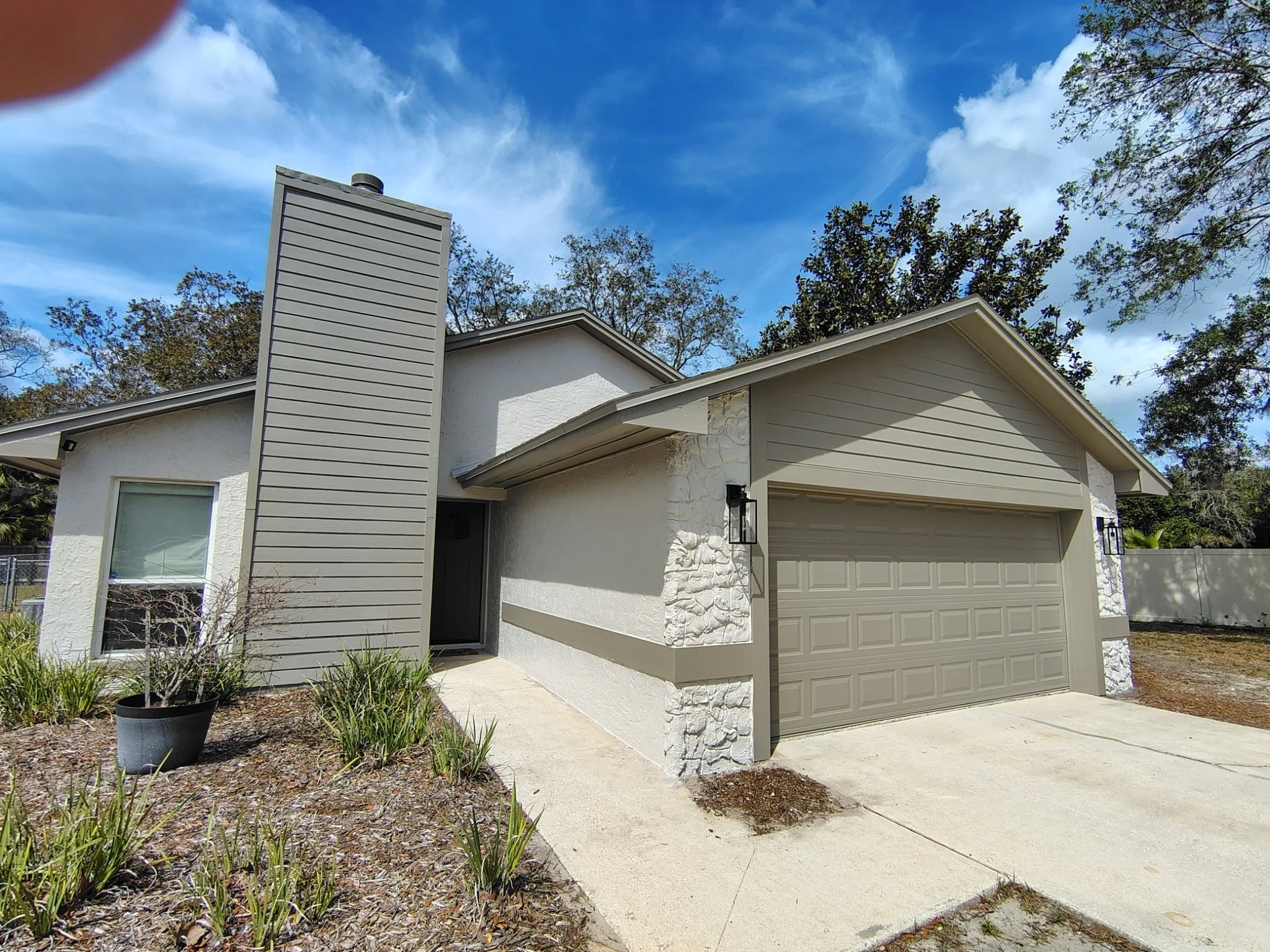 Front Angle View (Hero Shot)