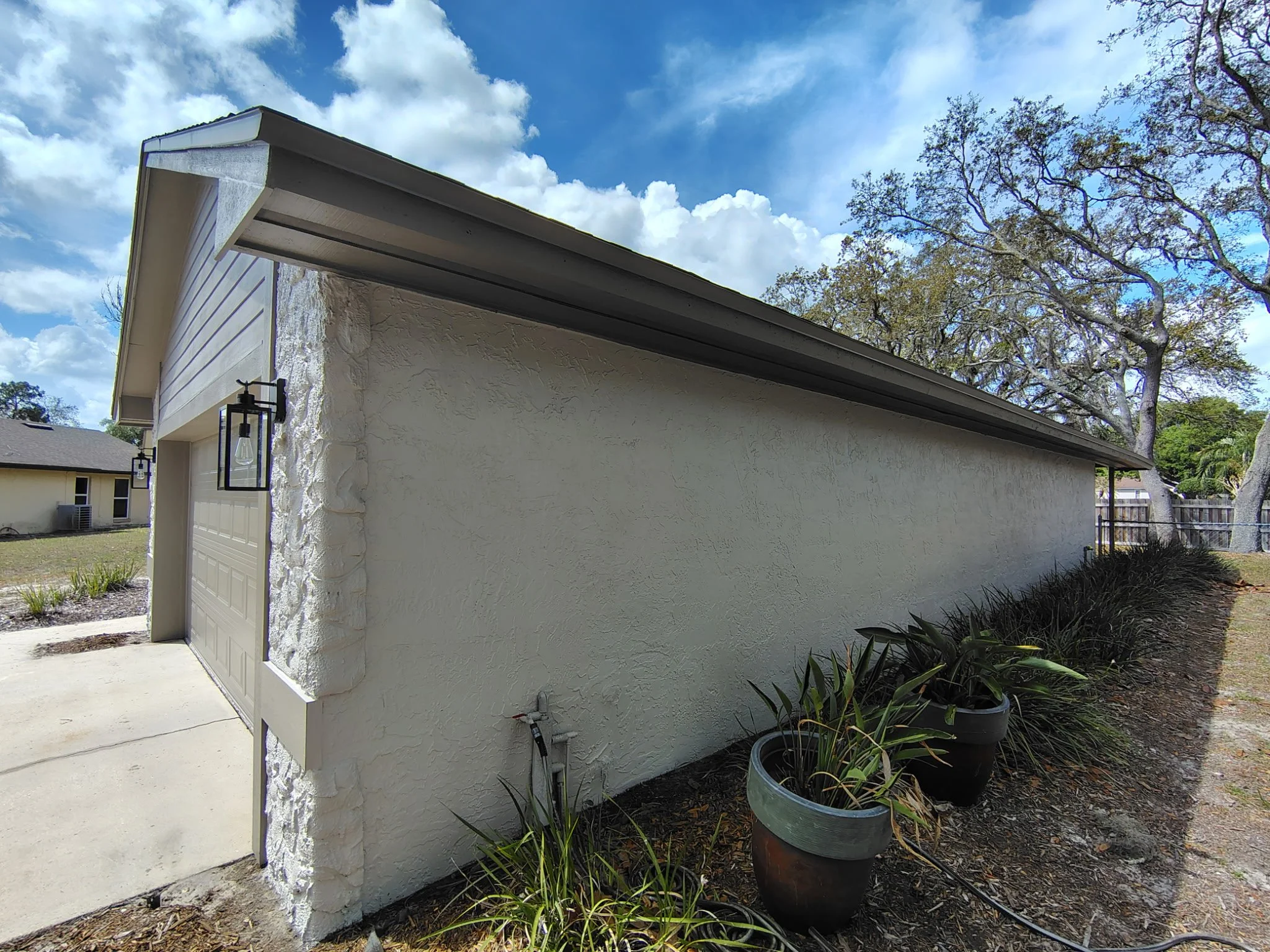 Long Side Wall (Clean White Finish)