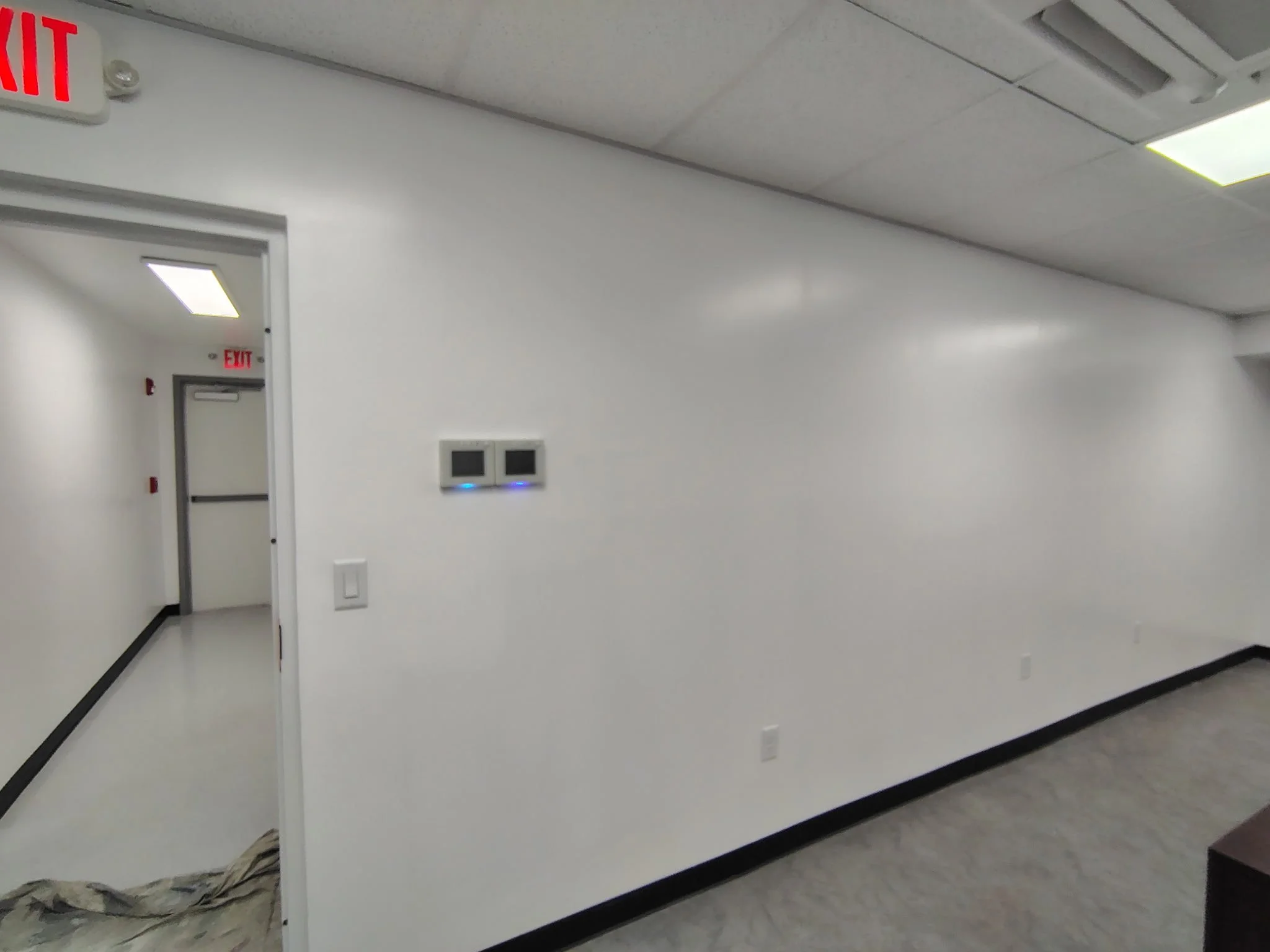Wall Section / Office Area