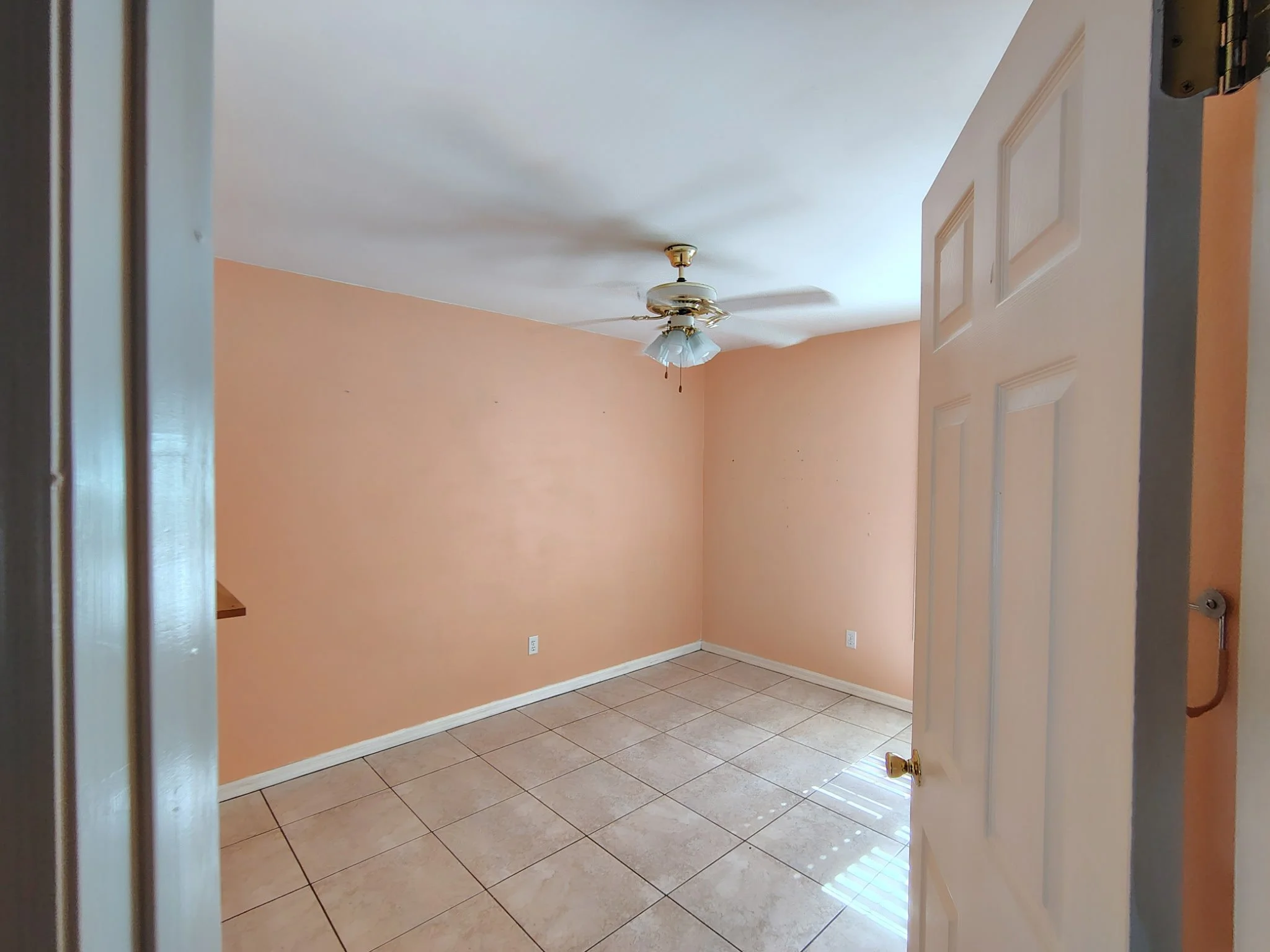 Yellow Bedroom Before