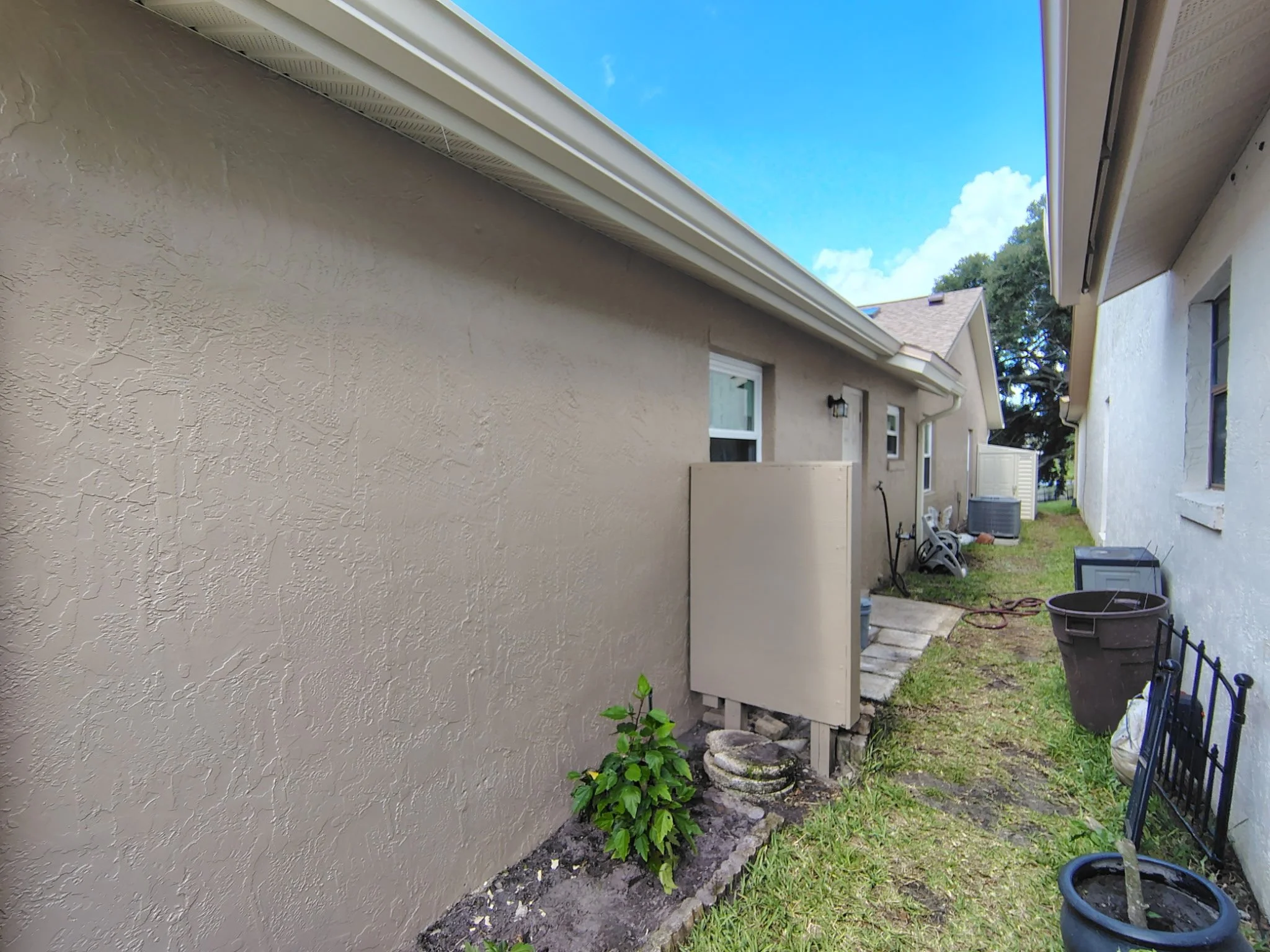 Side Stucco