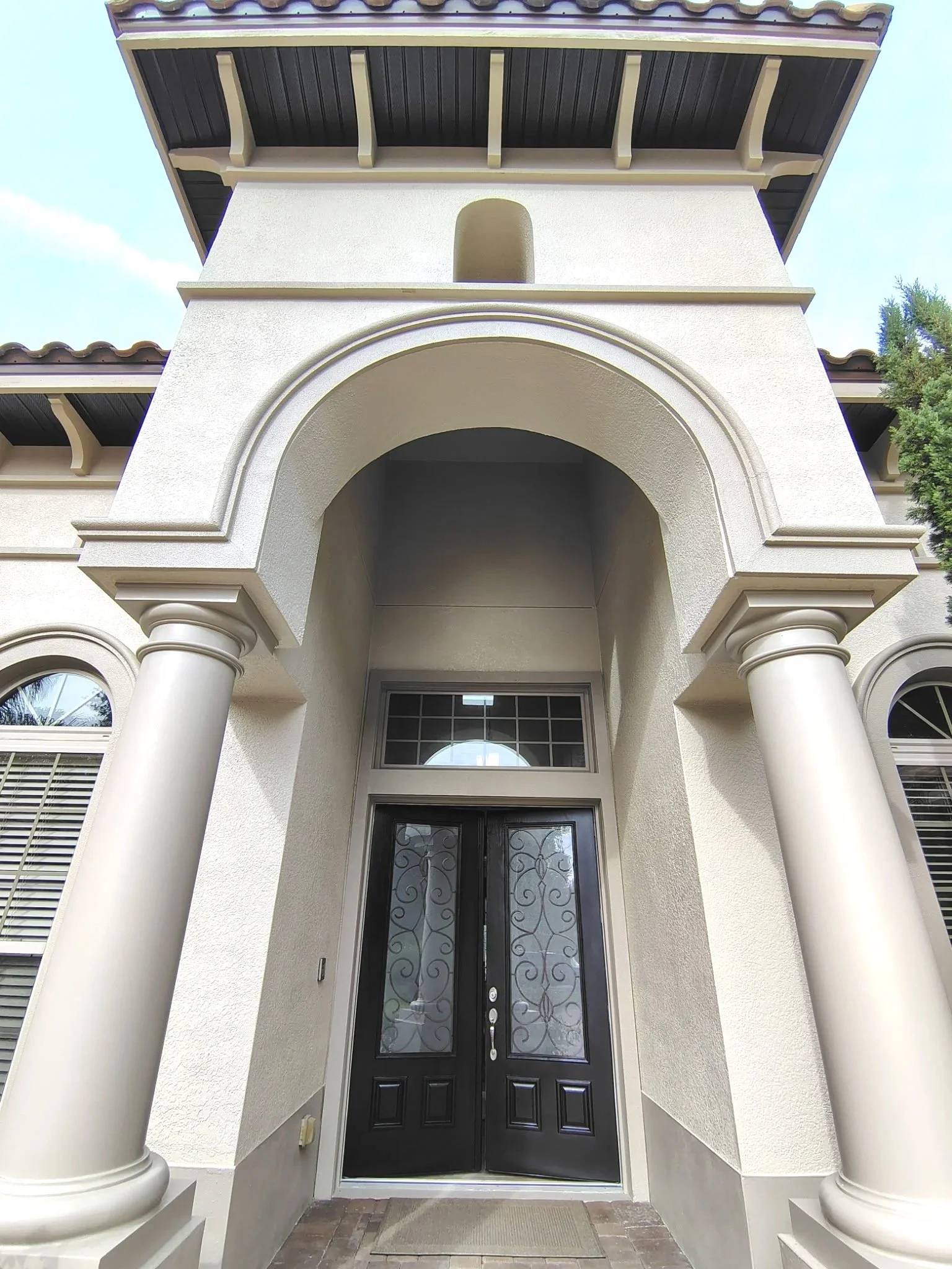 Finished Entry Architectural Detail