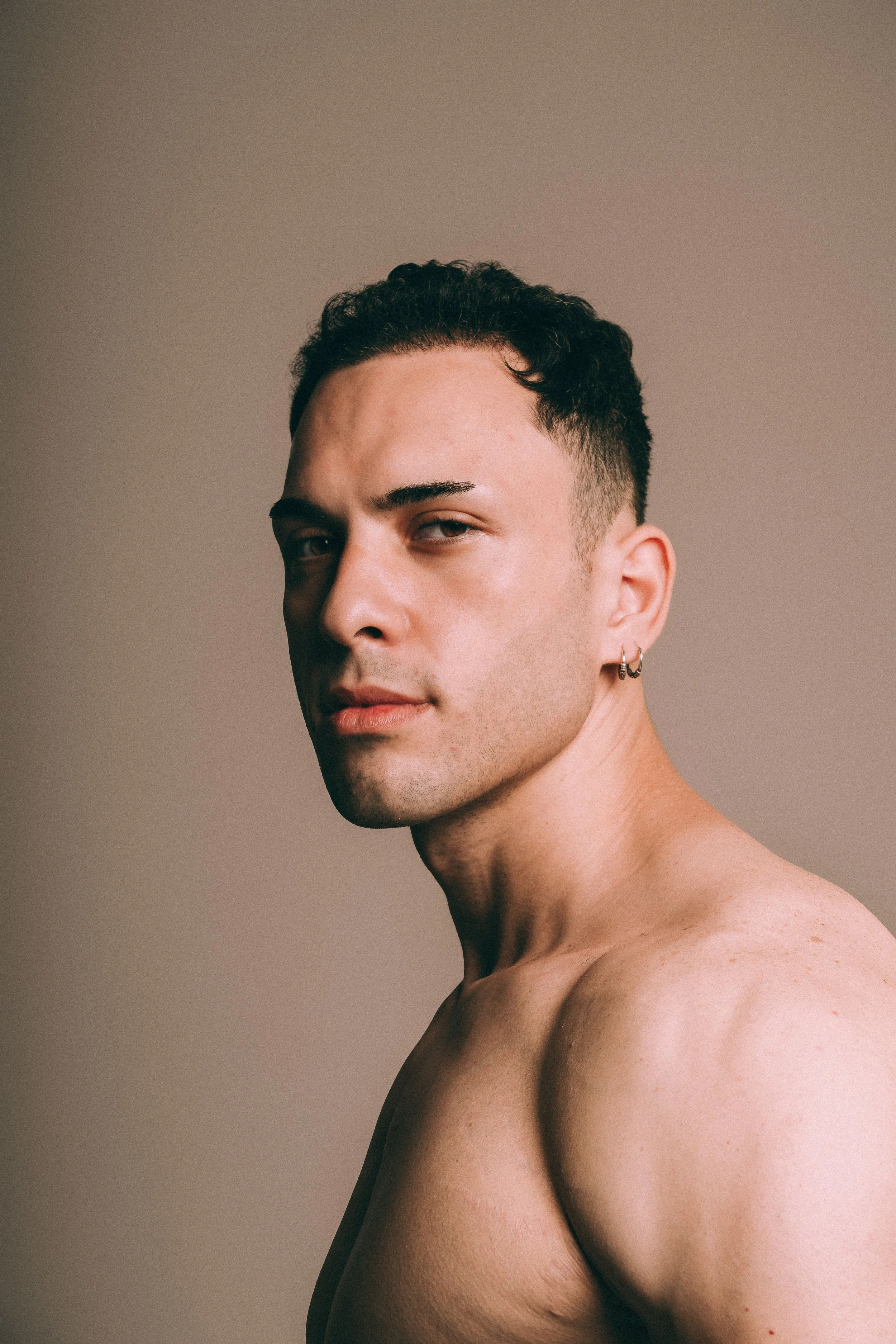 baris-basalan-model-portfolio