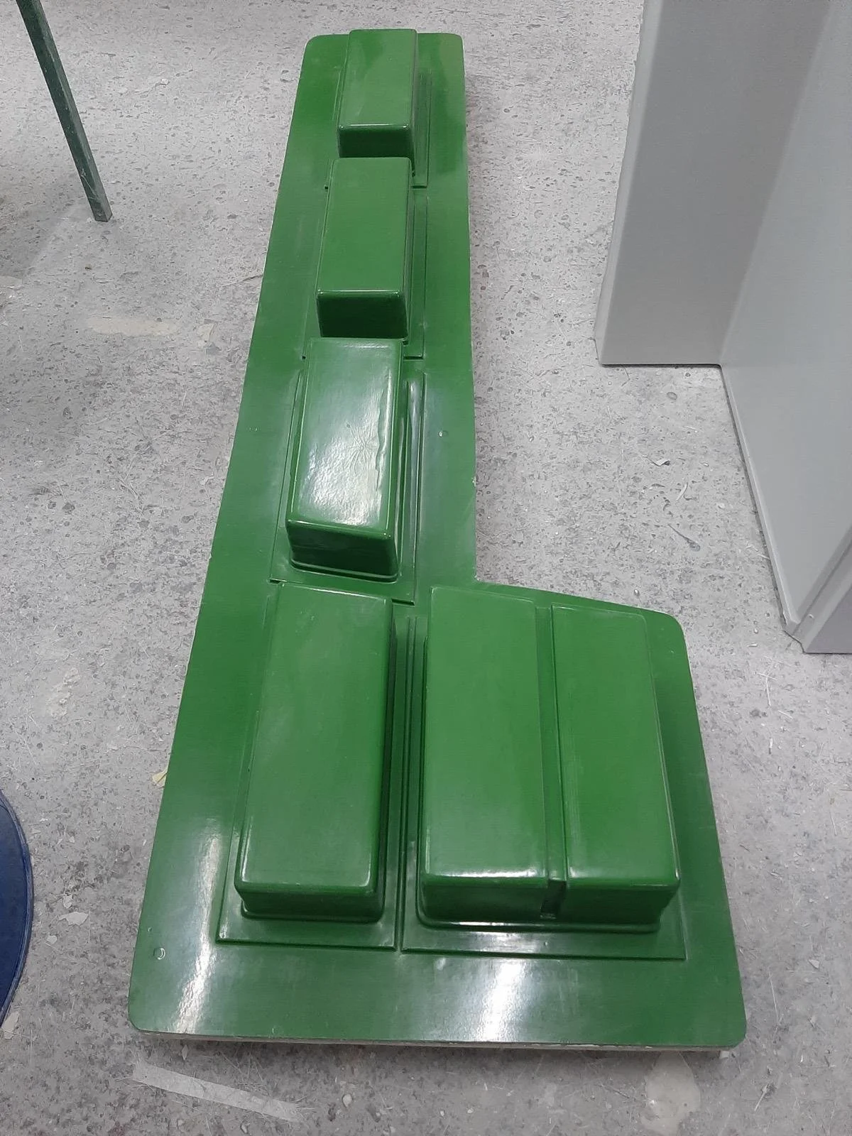 Mould for an industrial part