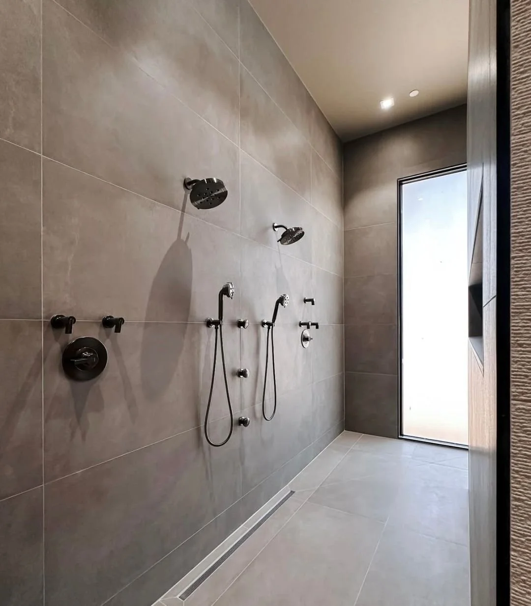 Bathroom-3.jpg