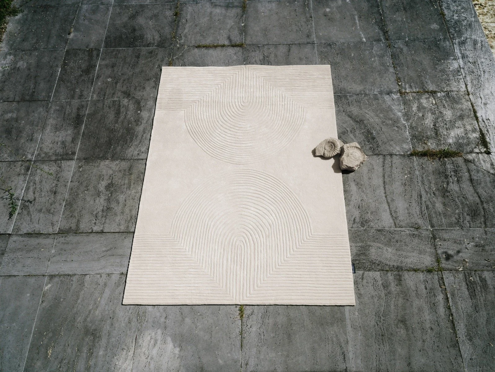 fischbacher_carpet_kibo_80960_l_web.jpg