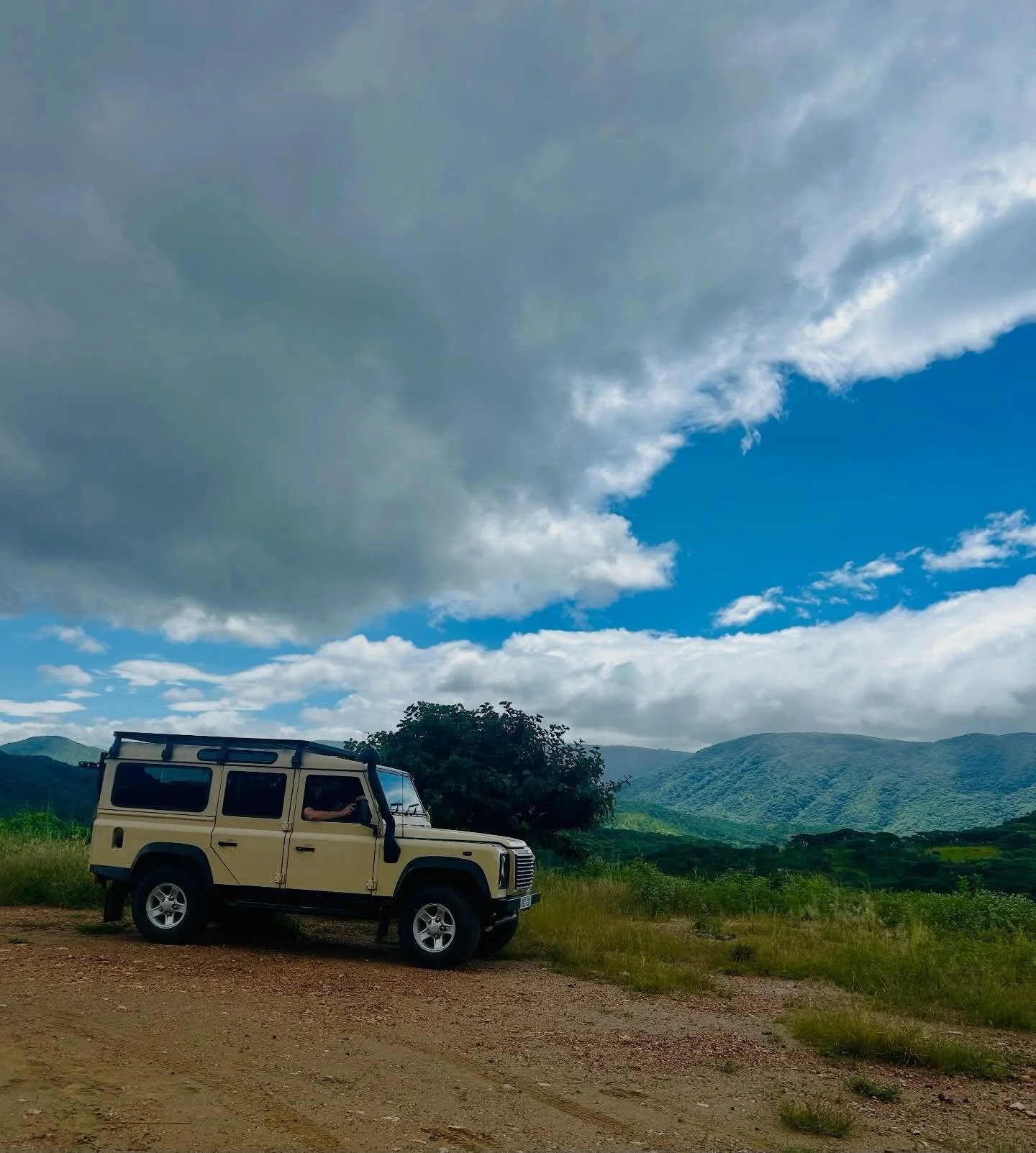 60% of the time, it works every time @badgertd5. 

The Leopards Hill backroad has had a serious glow-up. 
You still need a 4x4, but that&rsquo;s part of the fun. 
During the dry season it&rsquo;s an easy 2.5hr route. Wet season can be a bit slower an