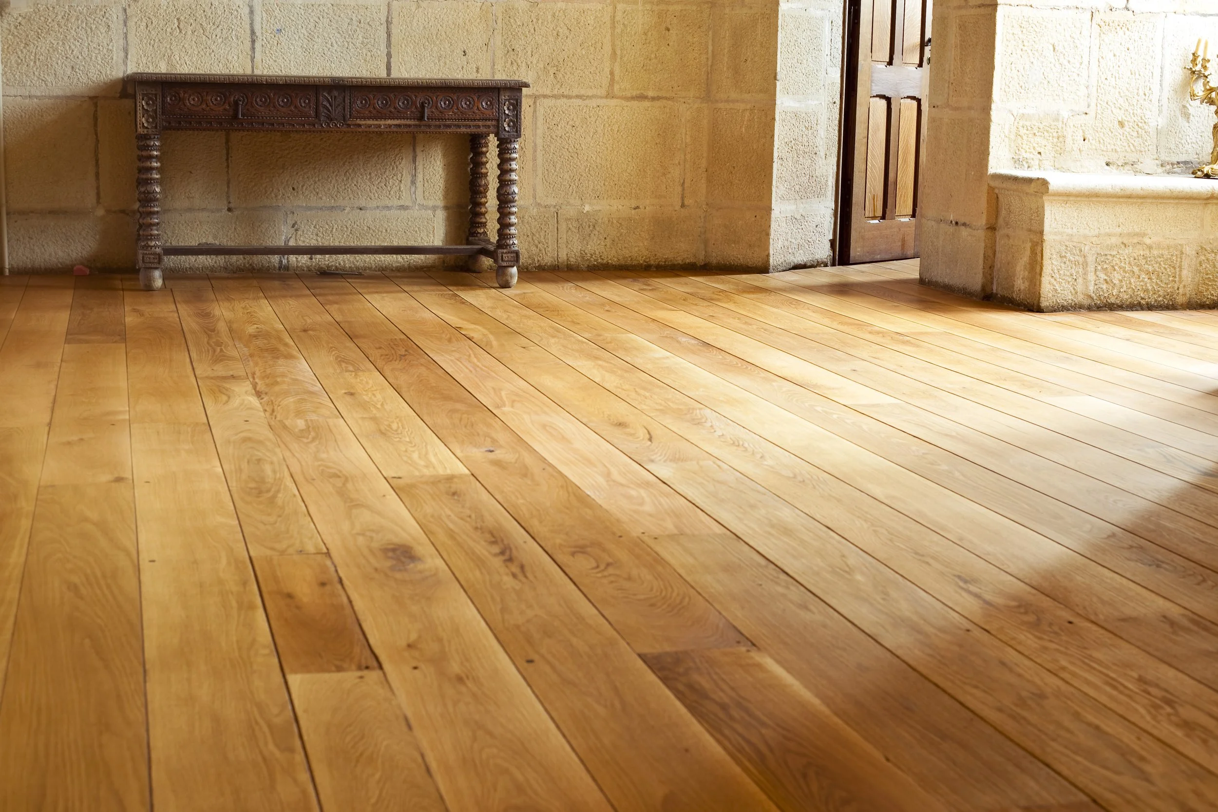Cleaned  wooden floor, finished in Osmo hard wax oil.