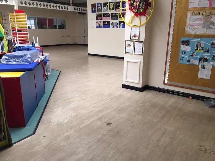 How to Strip and Polish Vinyl Flooring