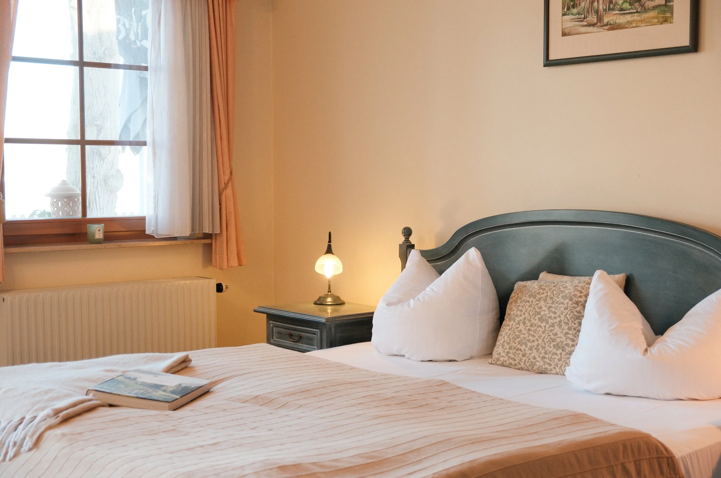 Tucholsky - Doppelzimmer Komfort im Erdgeschoss mit Terrasse, Seeblick &amp; Zugang zum Garten