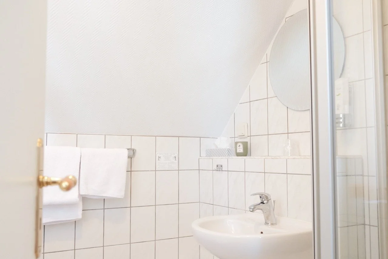 Effi - Einzelzimmer im Dachgeschoss mit Seeblick 