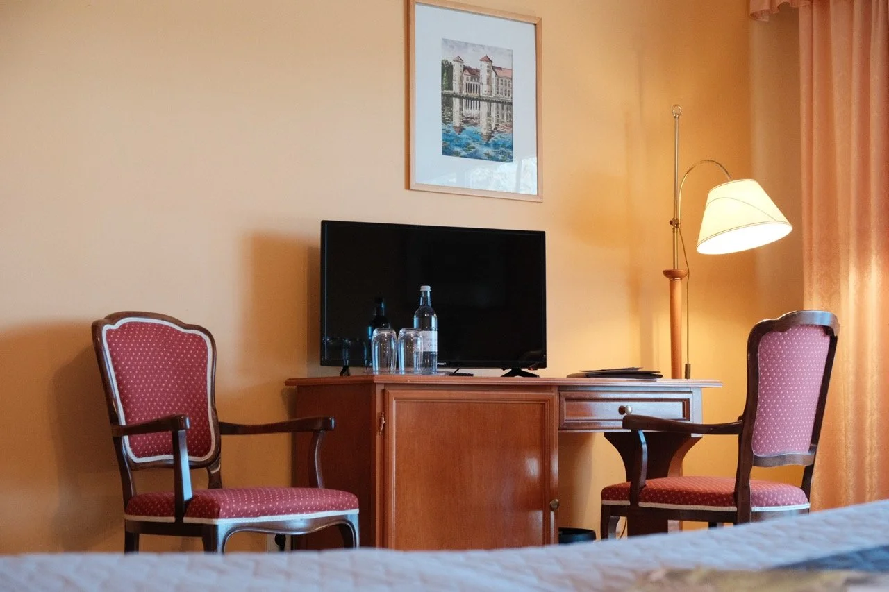 Fontane - Doppelzimmer Komfort im Erdgeschoss mit Terrasse, Seeblick &amp; Zugang zum Garten 