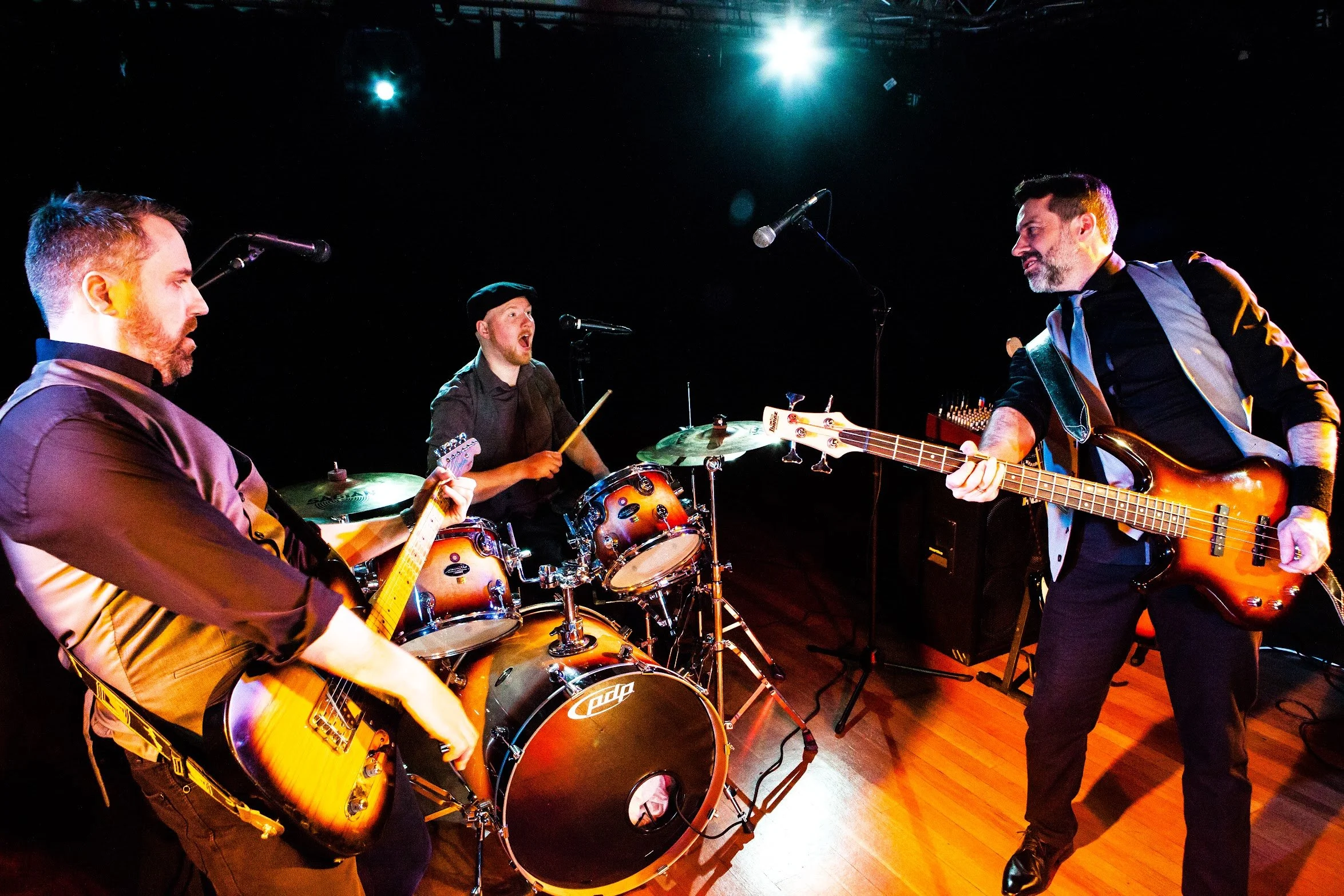 Copy of Hard to Handle band March 2016#3.jpg