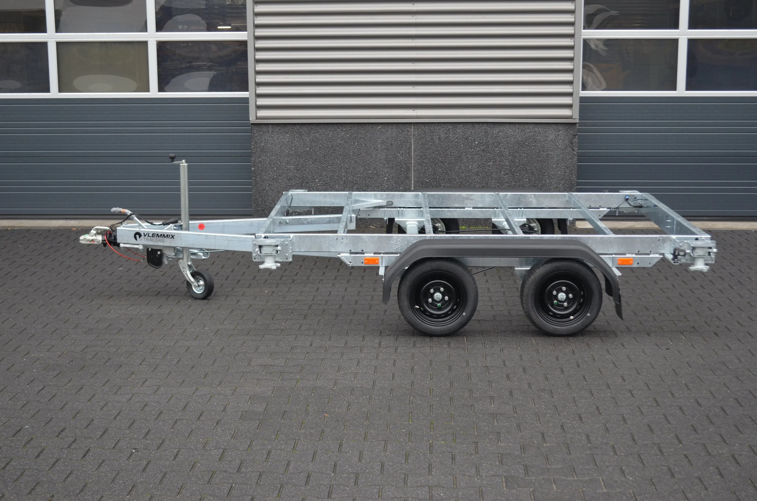 10ft container trailer X2 1800 kg axles