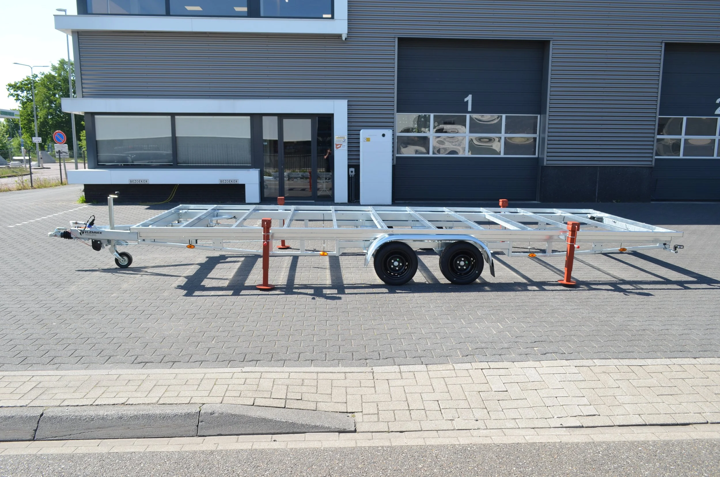 Detachable Trailer 660 2×1800 kg