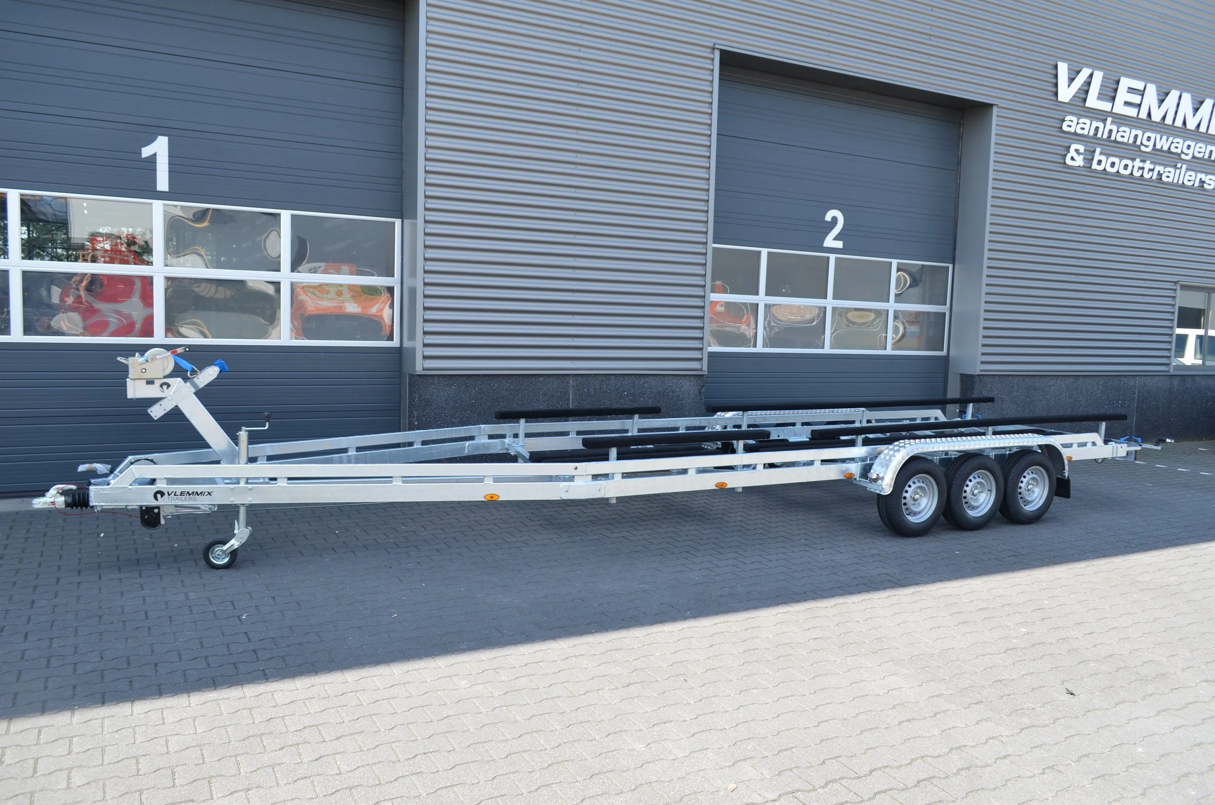 Bunk trailer 9.2m 3x1800kg