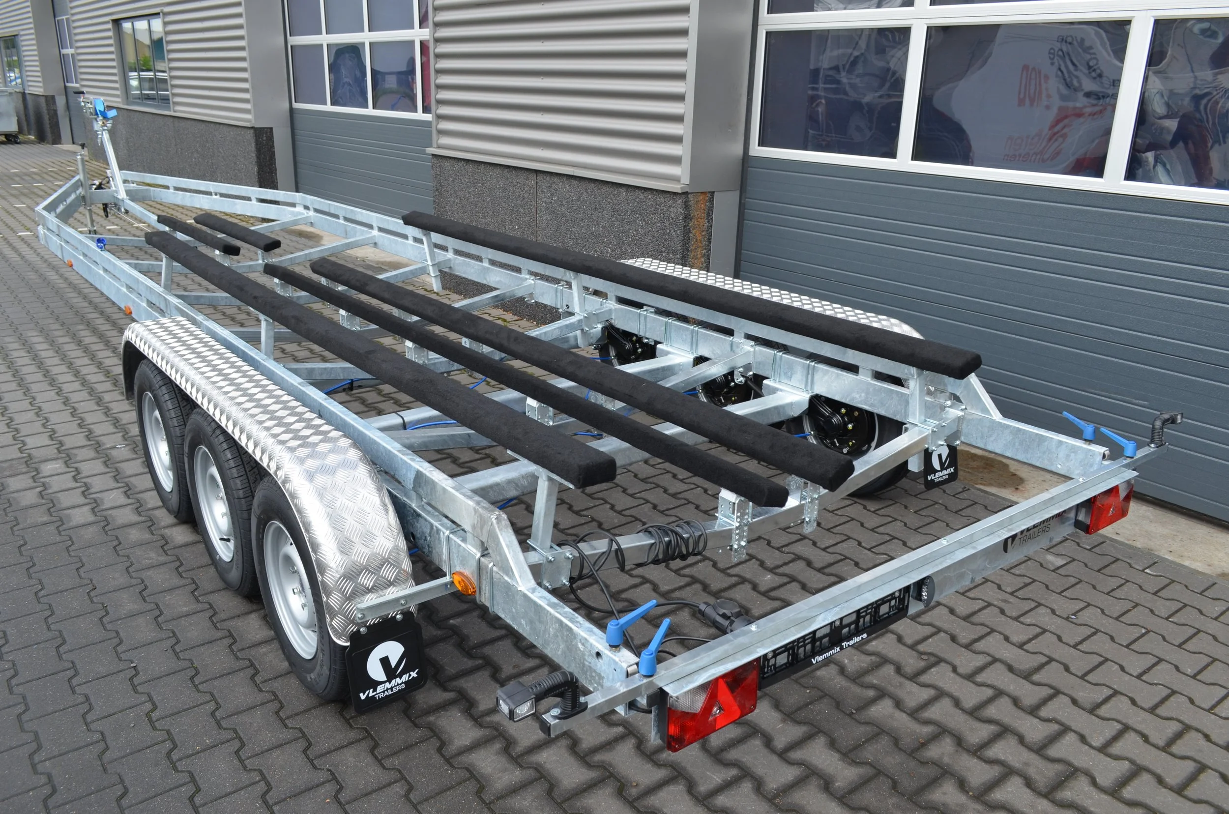 Balken Trailer 10m 3 assen (1).JPG (Copy) (Copy)