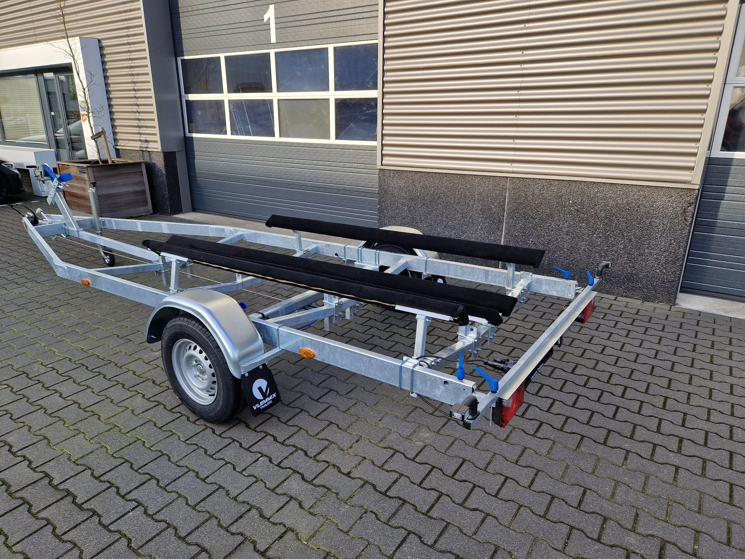 Balken Trailer 6,3m 1 as (2).jpg