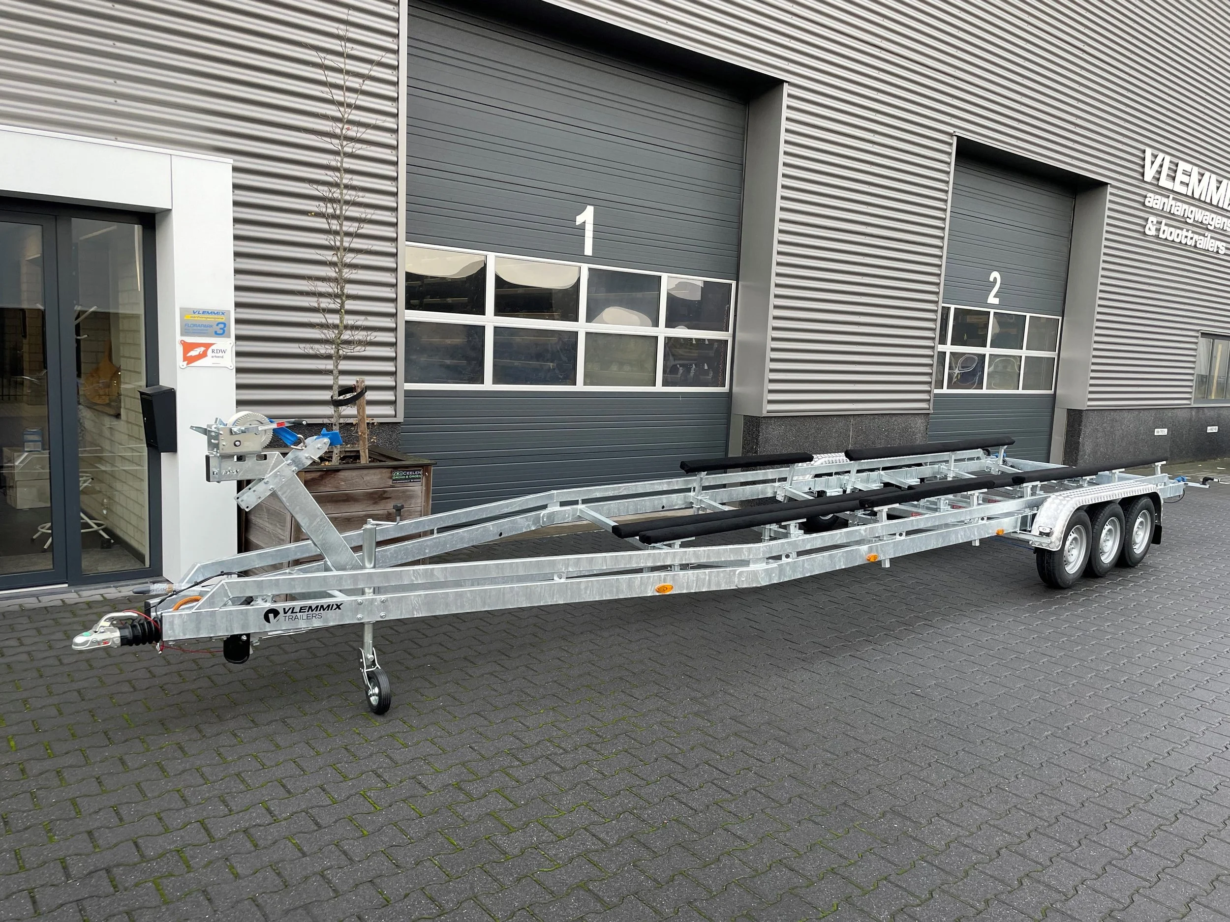 Balken Trailer 10m 3 assen (3).jpg (Copy) (Copy)