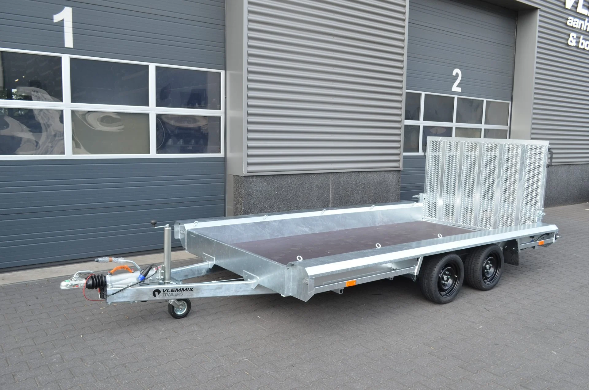 400x180 Machine transporter  (2 x axle 1800 kg)