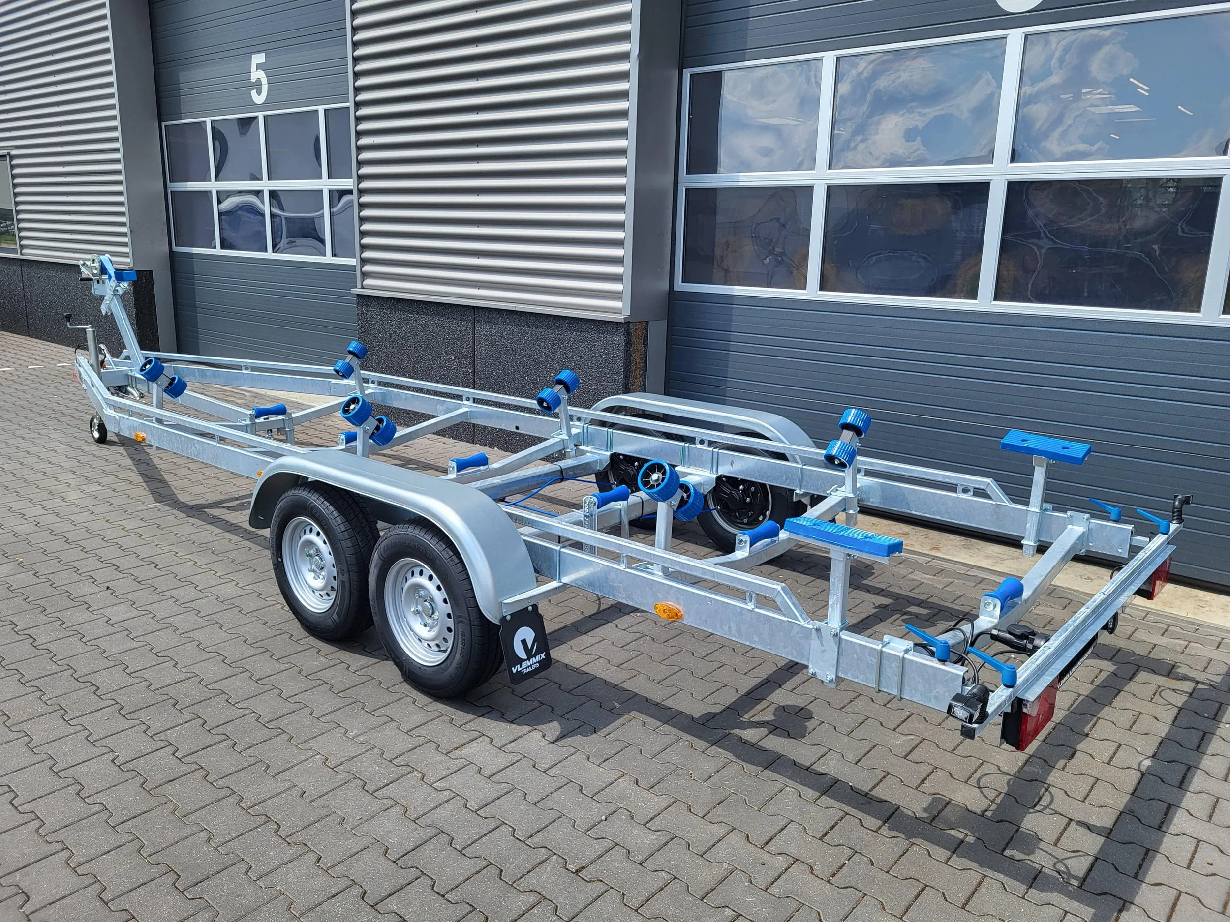 Standaard Boottrailer 7,8m 2 assen (2).jpg