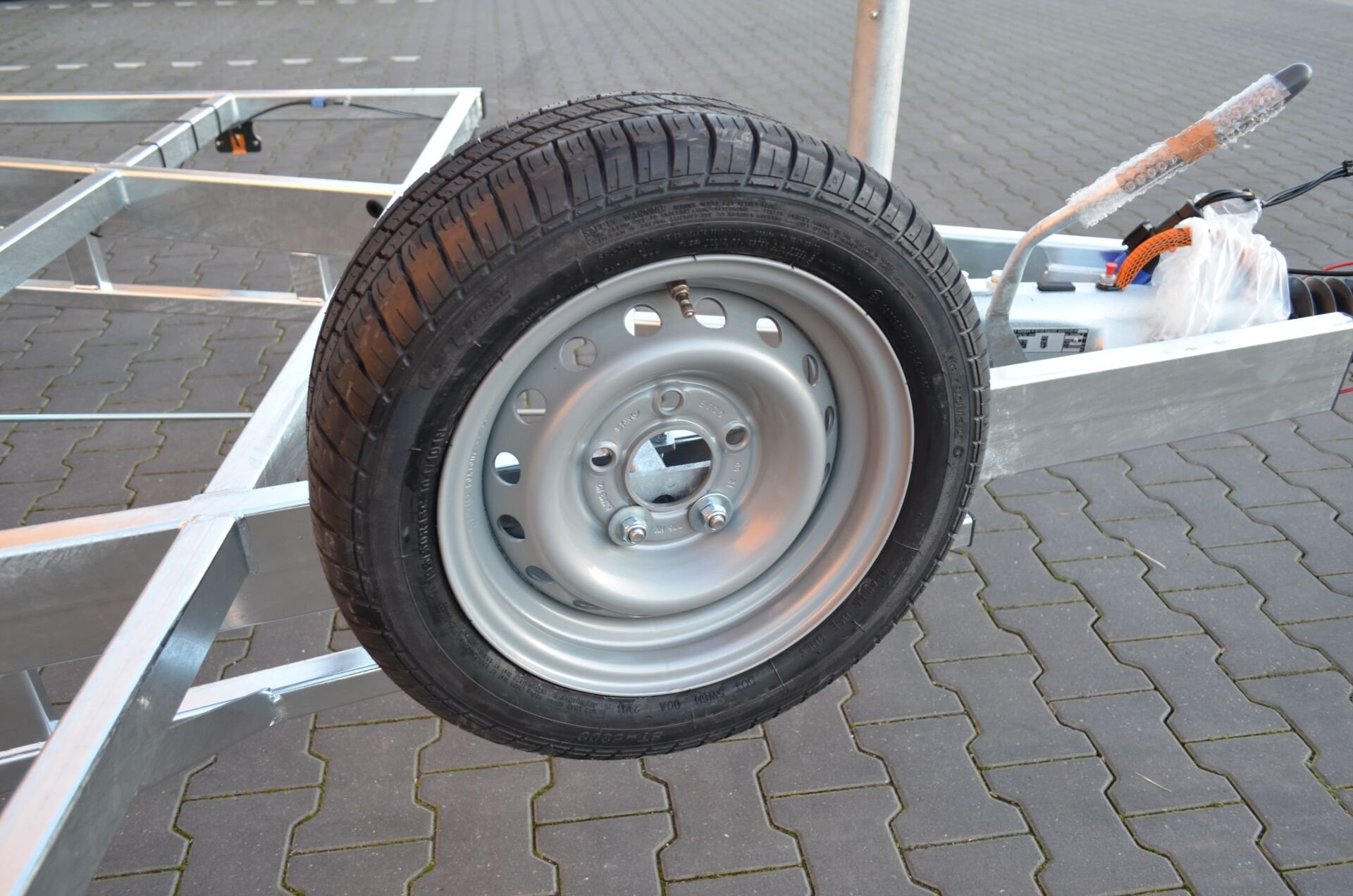 Spare wheel & holder