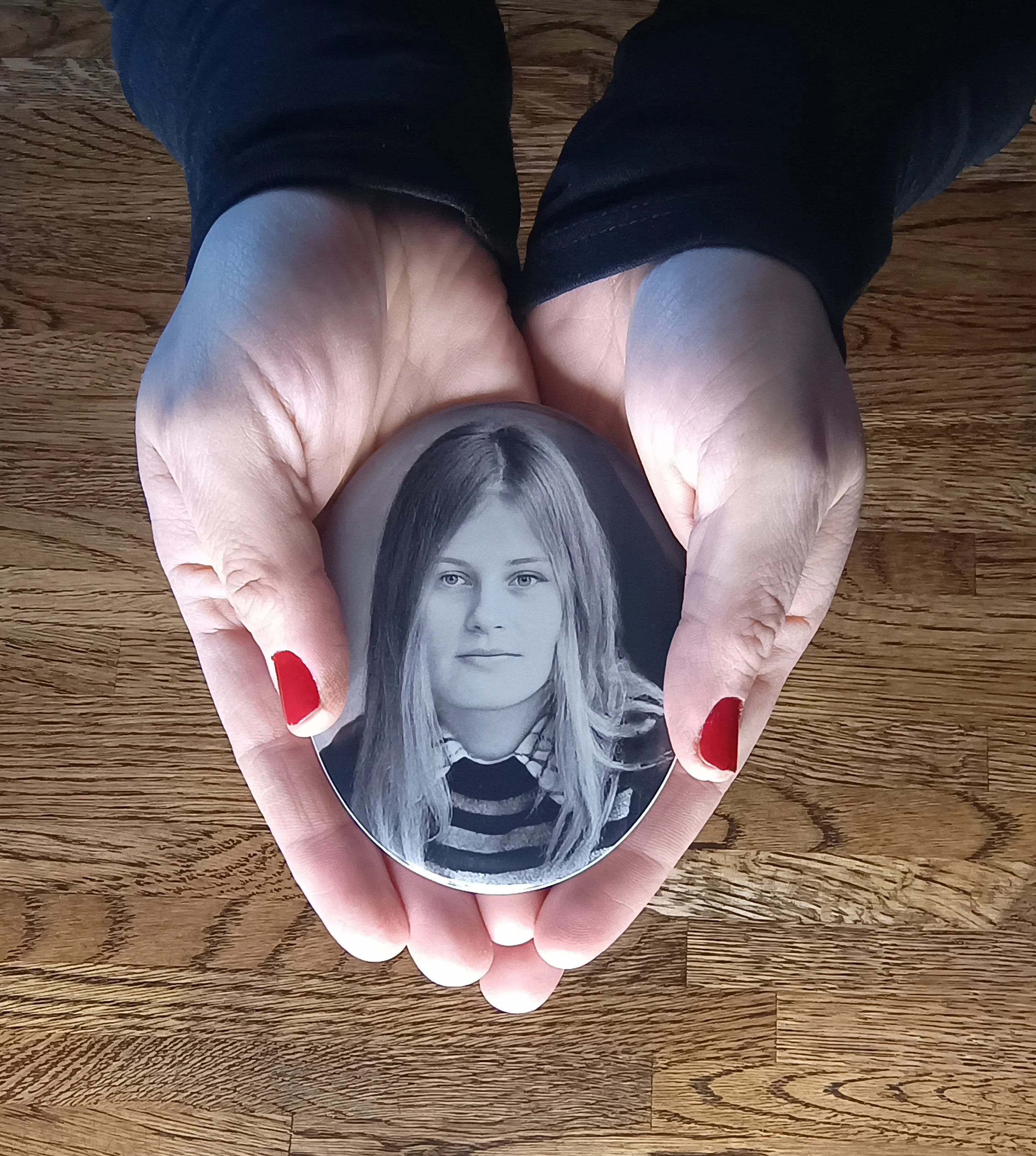 Oval 7x9 - sort/hvid