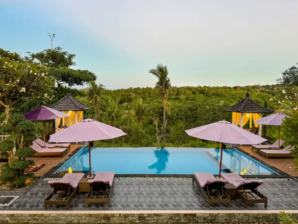 akusara-jungle-resort-nusa-penida-zdjecia