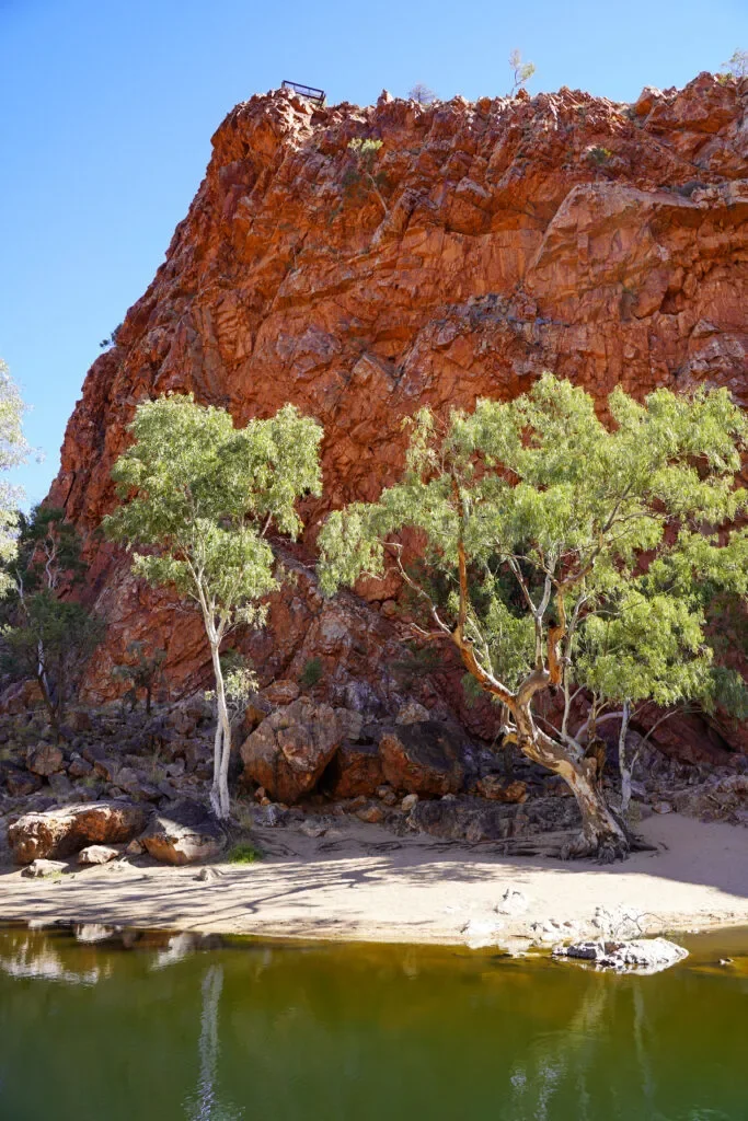 swiete-miejsca-aborygenow-orniston-gorge-683x1024.jpg.webp