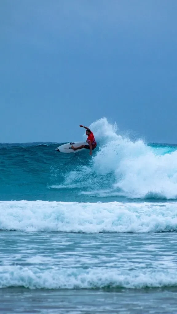 trasa-brisbane-cairns-surfer-sunshine-coast.webp