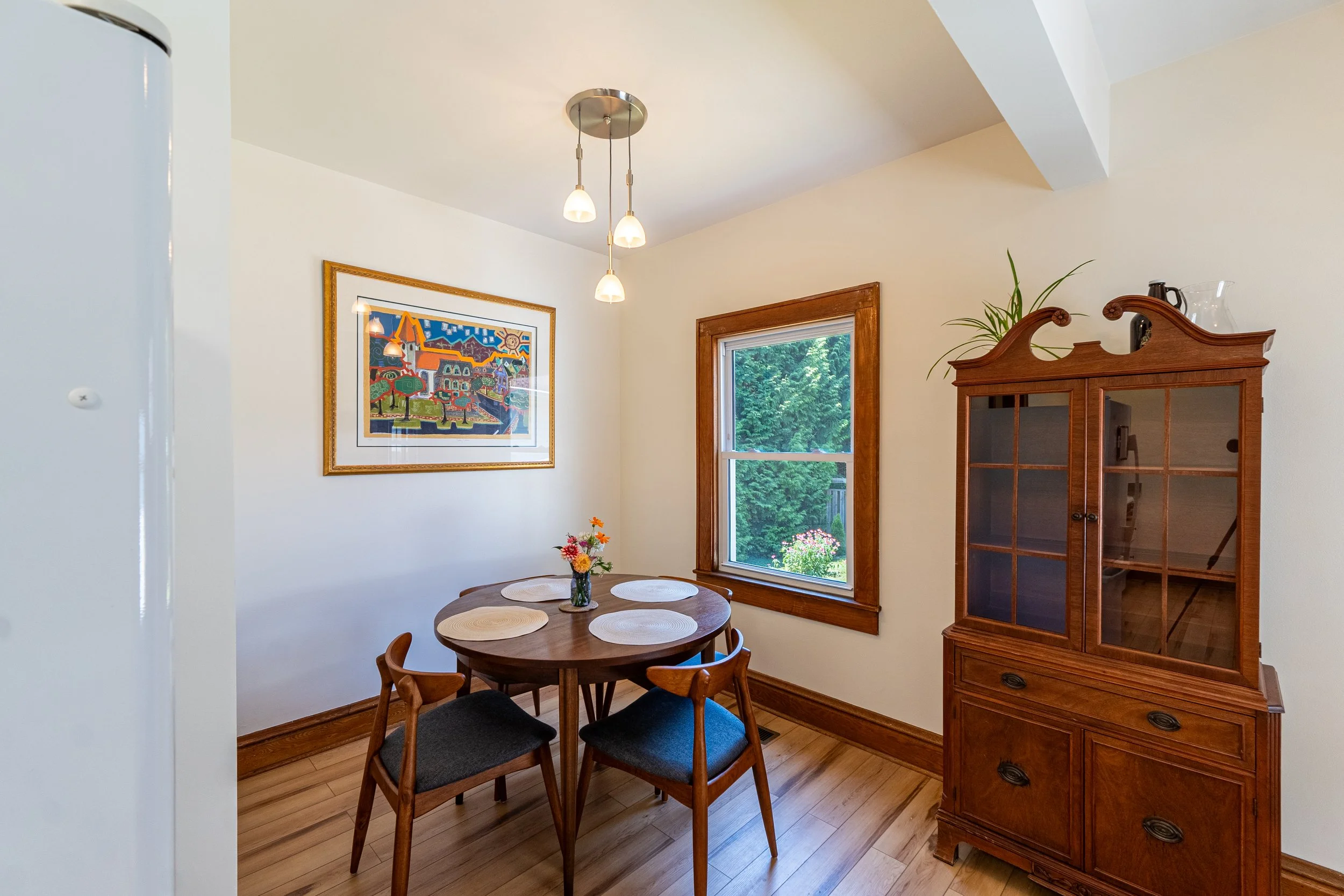 Dining area at pet-friendly cozy cottage in New River Gorge, WV.