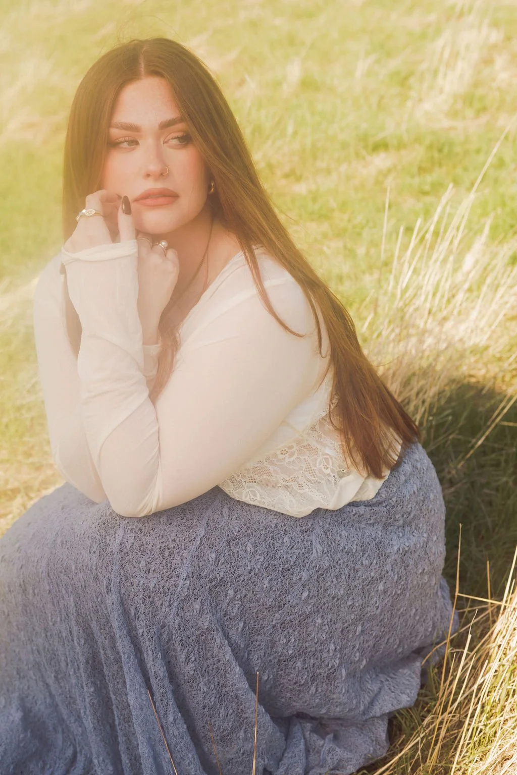 carliegradportrait_altelement0A8A3225.jpg
