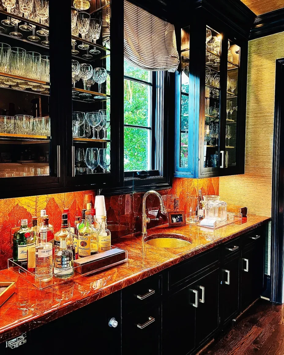 Bar2.webp