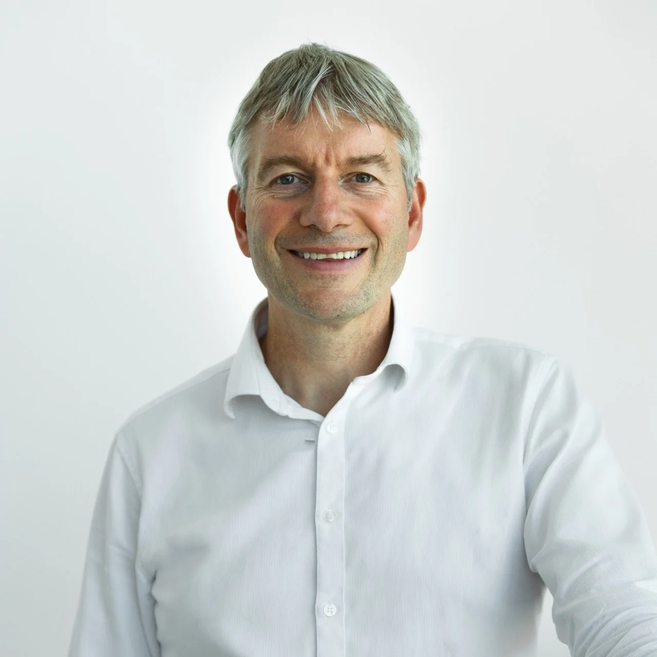 Julian - website.jpeg