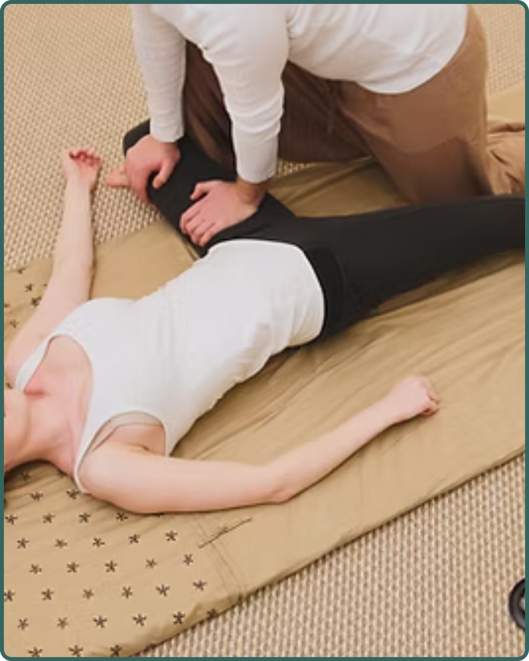 The Therapy Hub - Stretch Therapy in Manahawkin, NJ - A woman being stretched